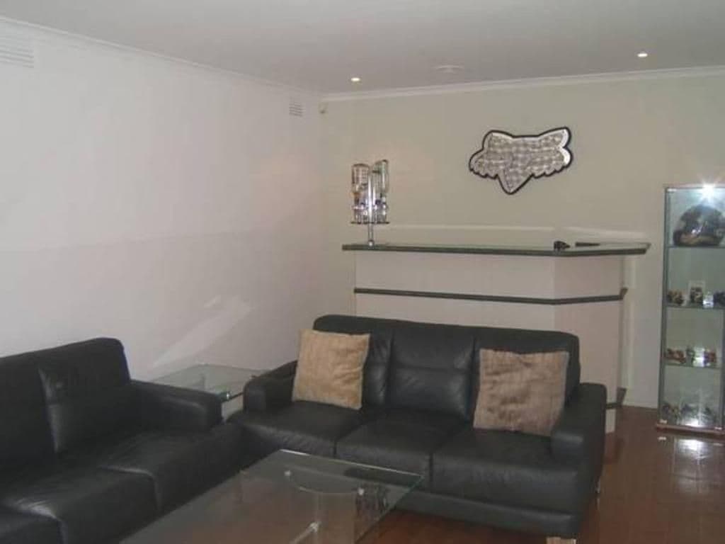 1 Garry Court, Kings Park VIC 3021, Kings Park - Thumbnail 3