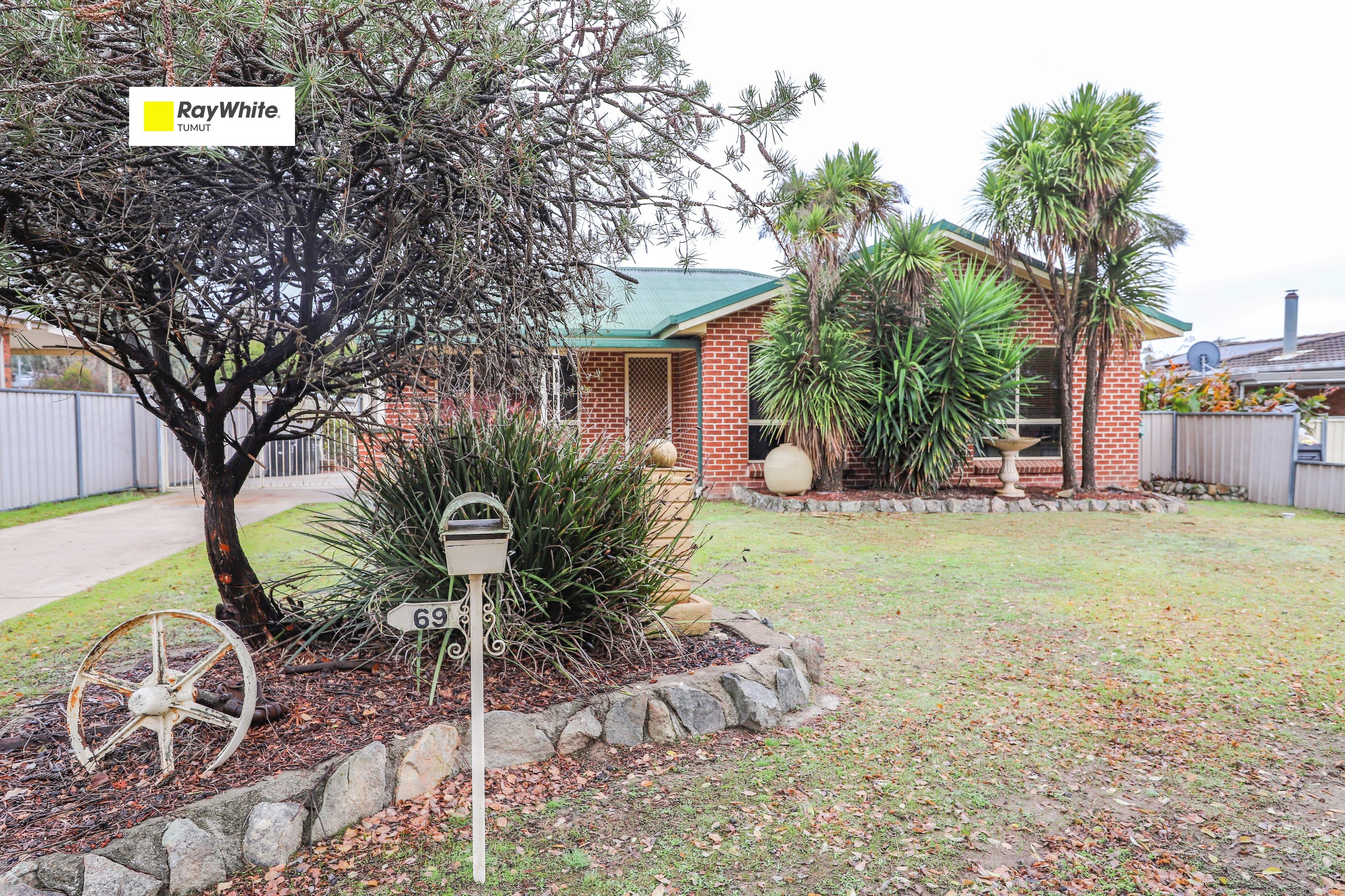 69 Forest Street, Tumut NSW 2720, Tumut - Thumbnail 2