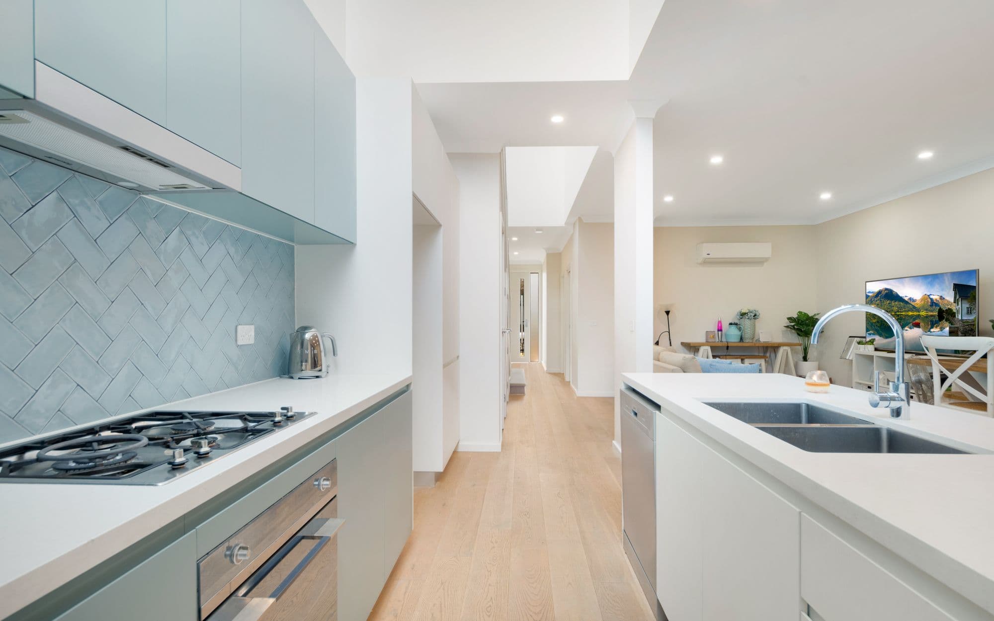 20 Coldstream Lane, GLEDSWOOD HILLS NSW 2557, Gledswood Hills - Thumbnail 4