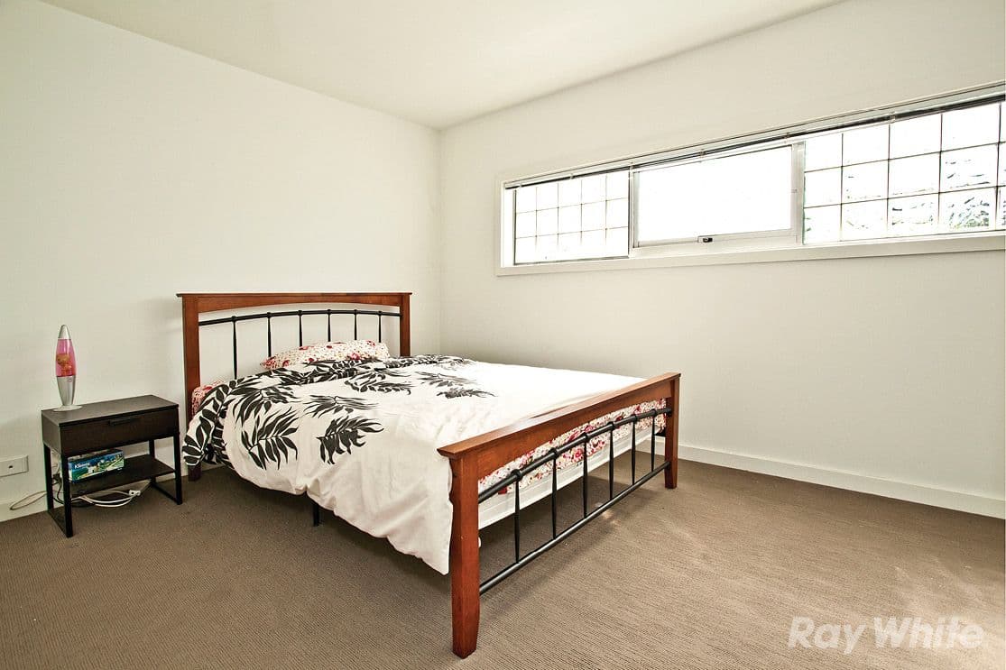 79 Atherton Road, OAKLEIGH VIC 3166, Oakleigh - Thumbnail 6