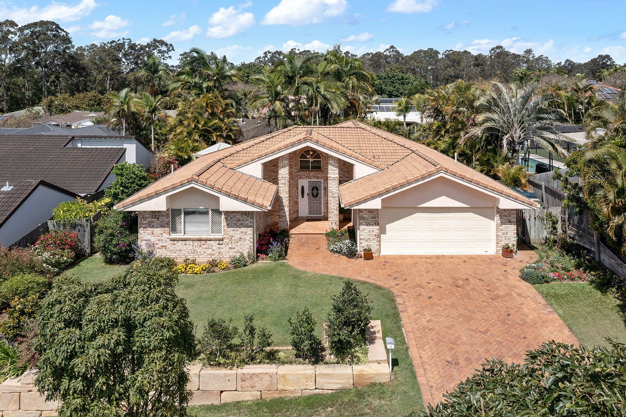 12 Lynford Place, Bridgeman Downs QLD 4035, Bridgeman Downs - Thumbnail 2