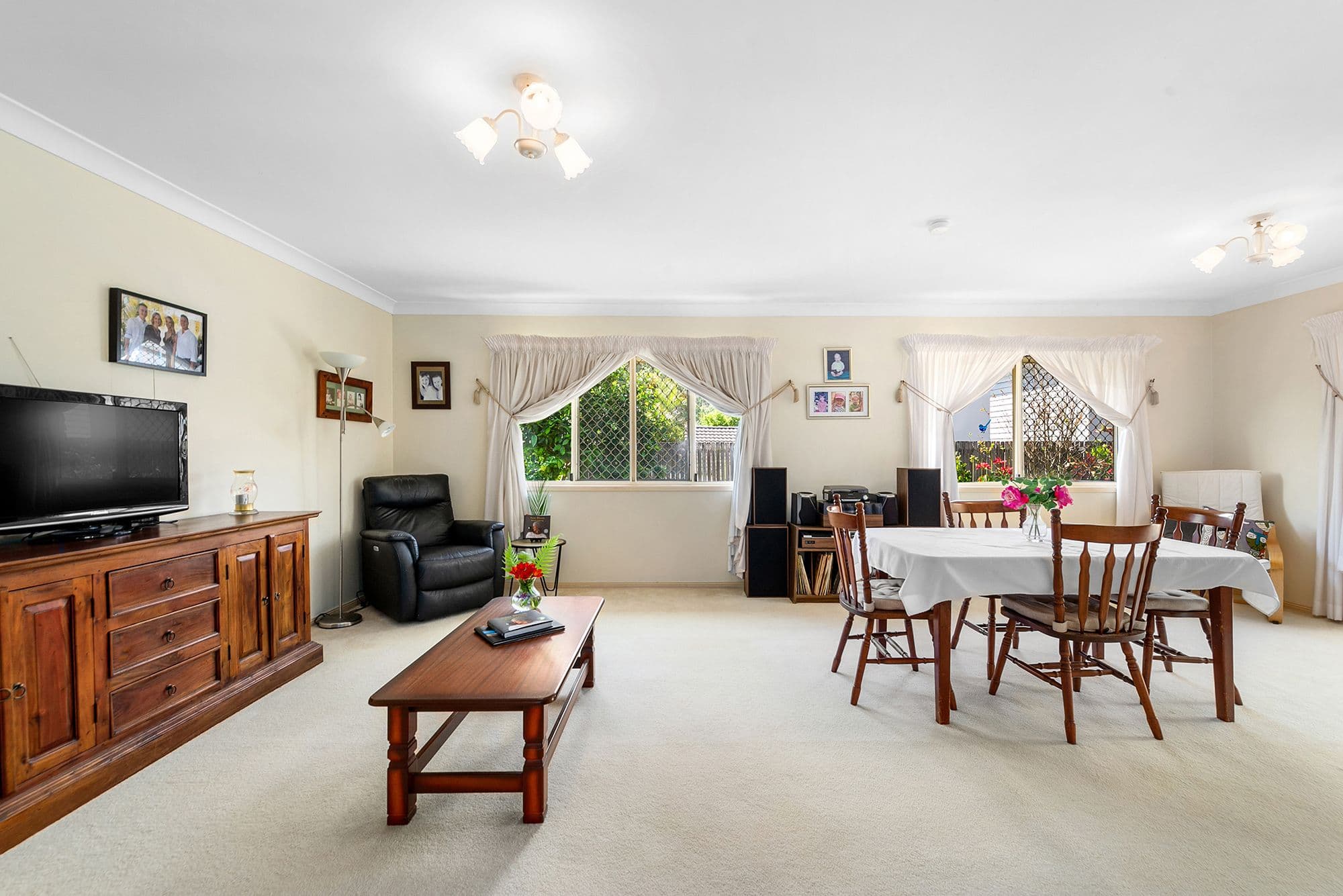 12 Lynford Place, Bridgeman Downs QLD 4035, Bridgeman Downs - Thumbnail 5