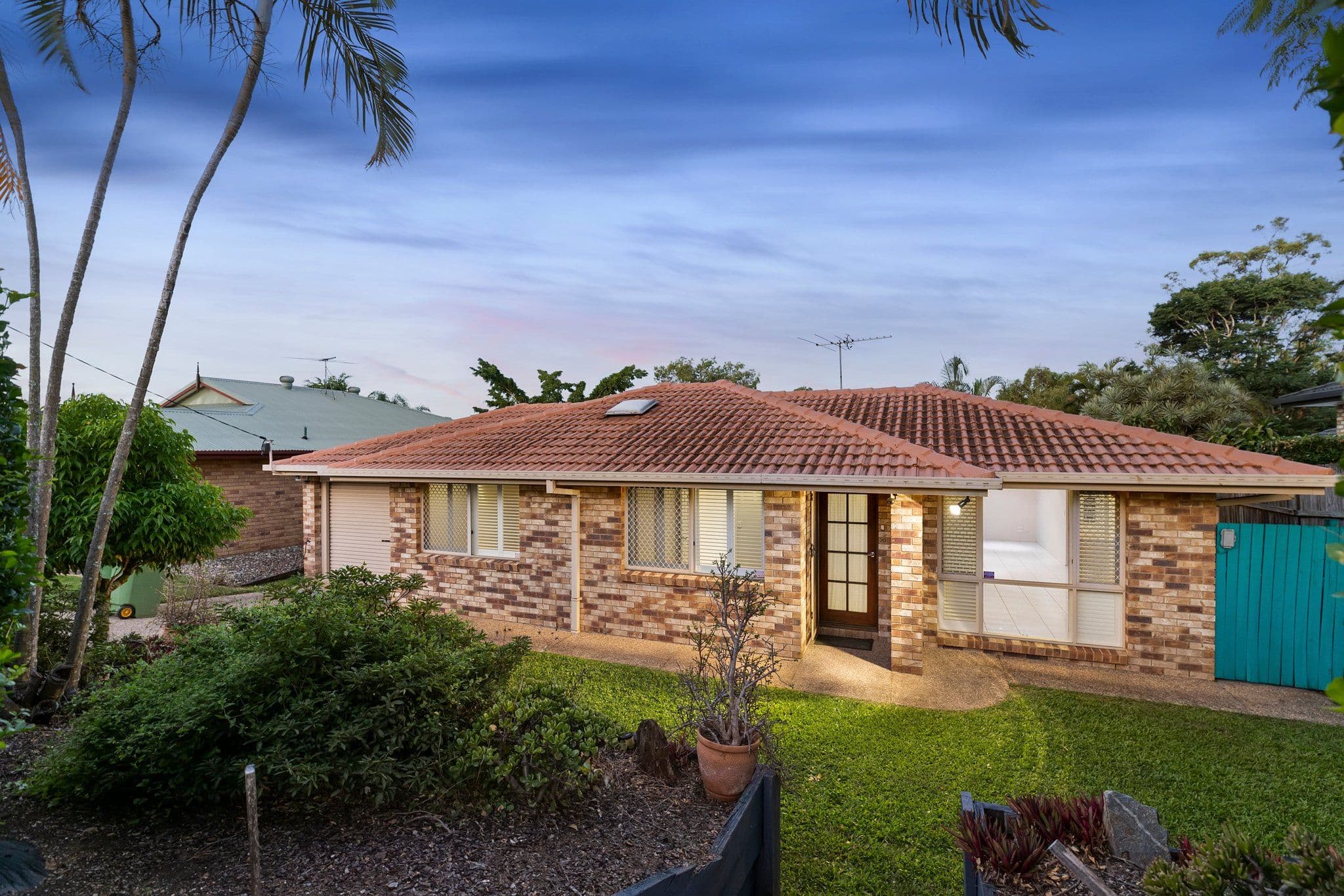 20 Bowers Road South, Everton Hills QLD 4053, Everton Hills - Image 1