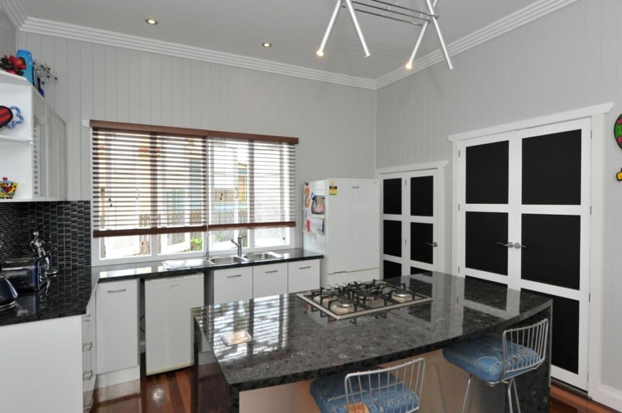 76 Beale Street, OAKEY QLD 4401, Oakey - Thumbnail 3