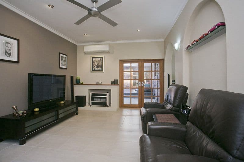 10 Arthur Road, GOOSEBERRY HILL WA 6076, Gooseberry Hill - Thumbnail 8