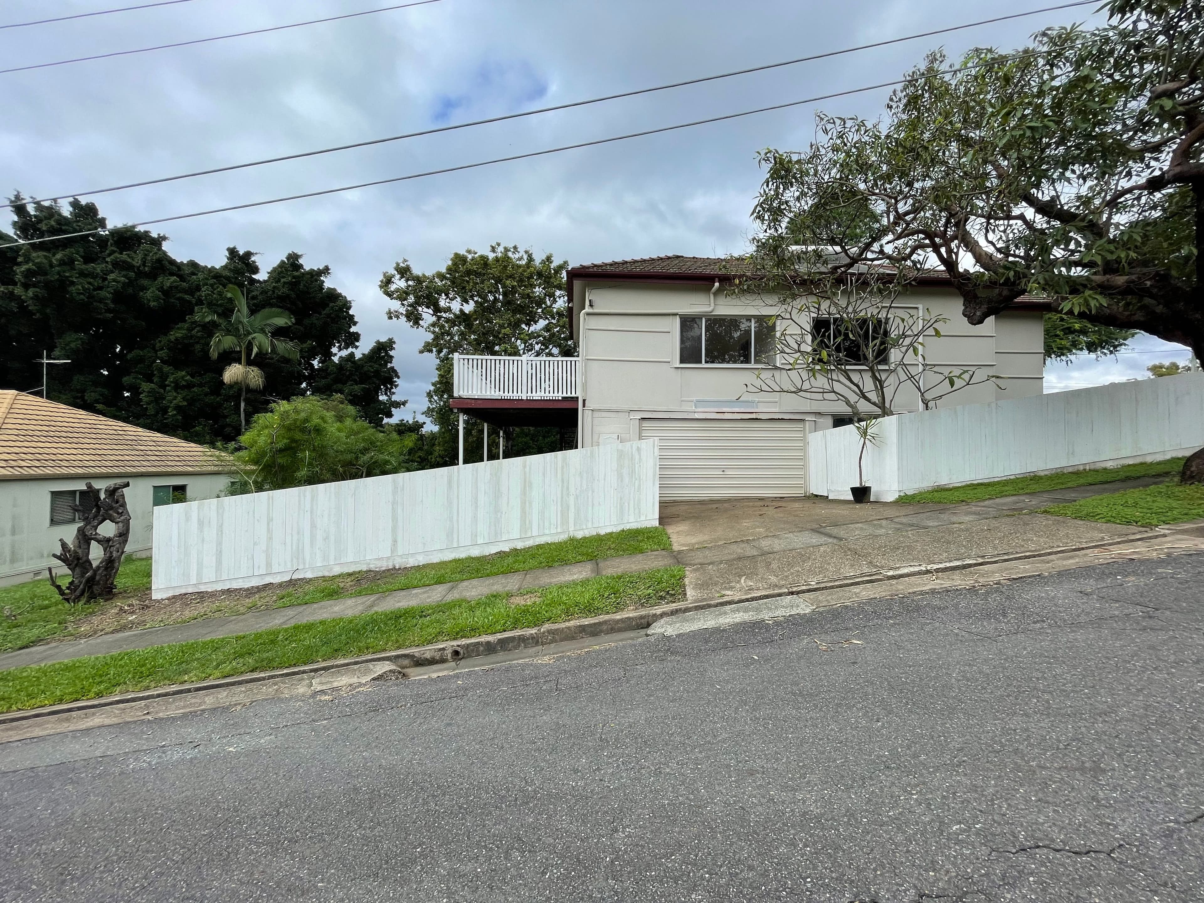 107 Windsor Road, Red Hill QLD 4059, Red Hill - Thumbnail 2