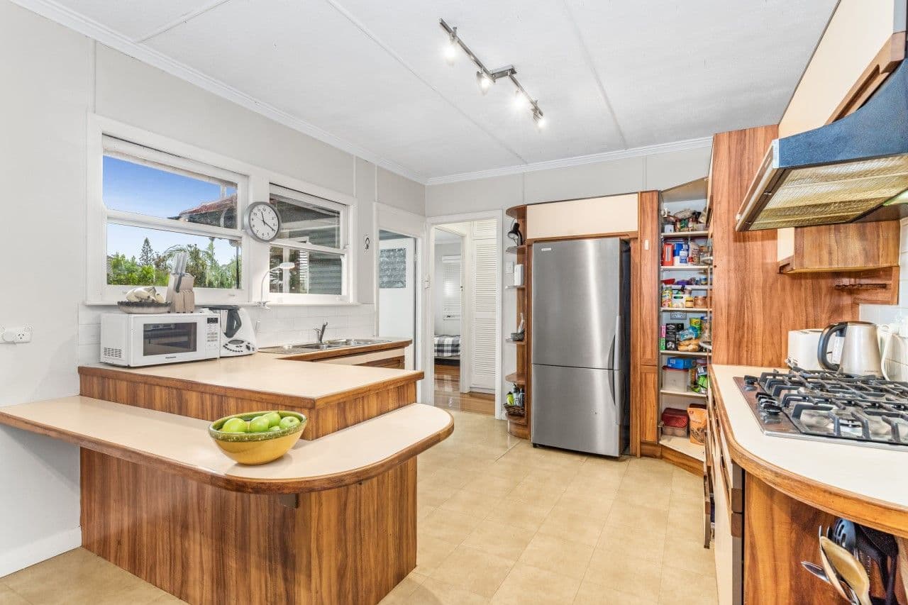 46 Agincourt Street, Grange QLD 4051, Grange - Thumbnail 8