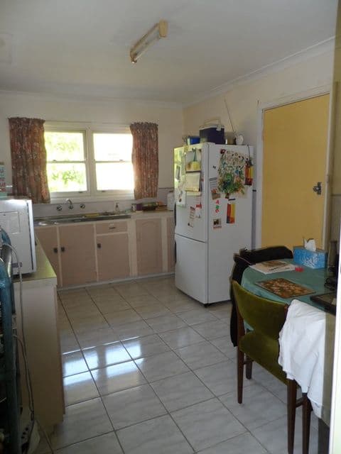 56 Adamson Road, PARMELIA WA 6167, Parmelia - Thumbnail 6