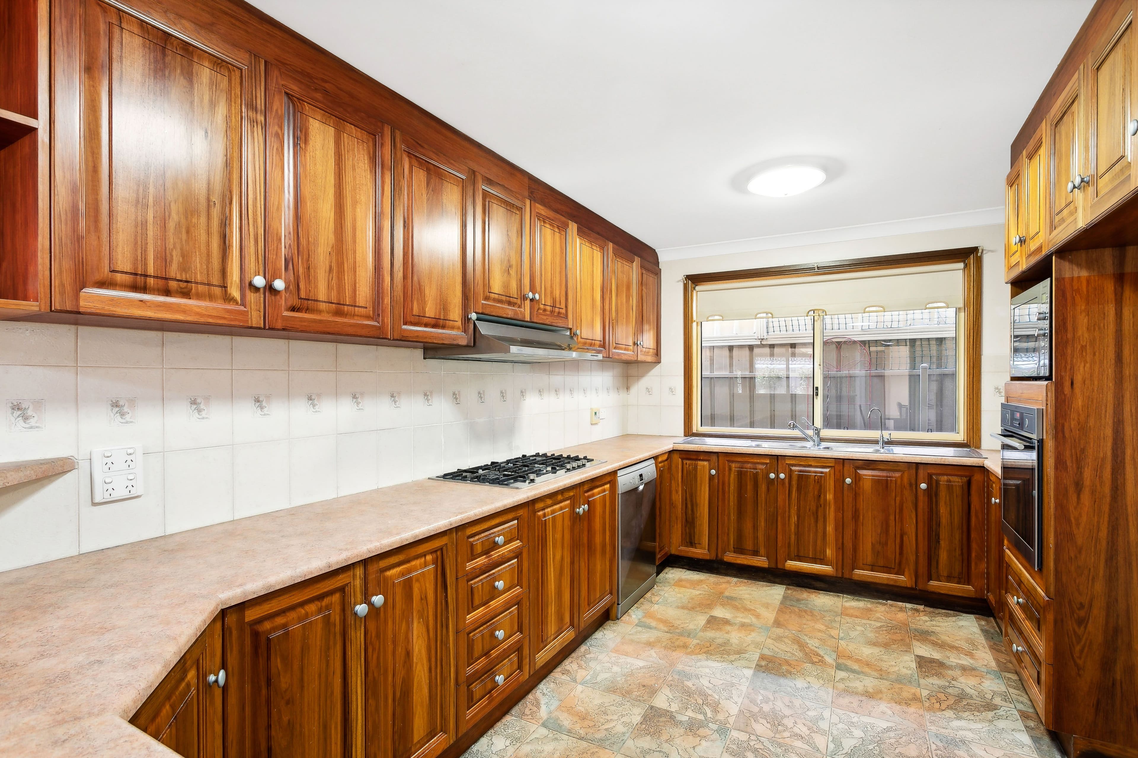 5 Greenbriar Avenue, Happy Valley SA 5159, Happy Valley - Thumbnail 8