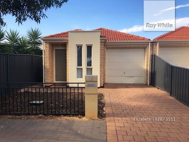 27 Lonsdale Crescent, Andrews Farm SA 5114, Andrews Farm - Thumbnail 2