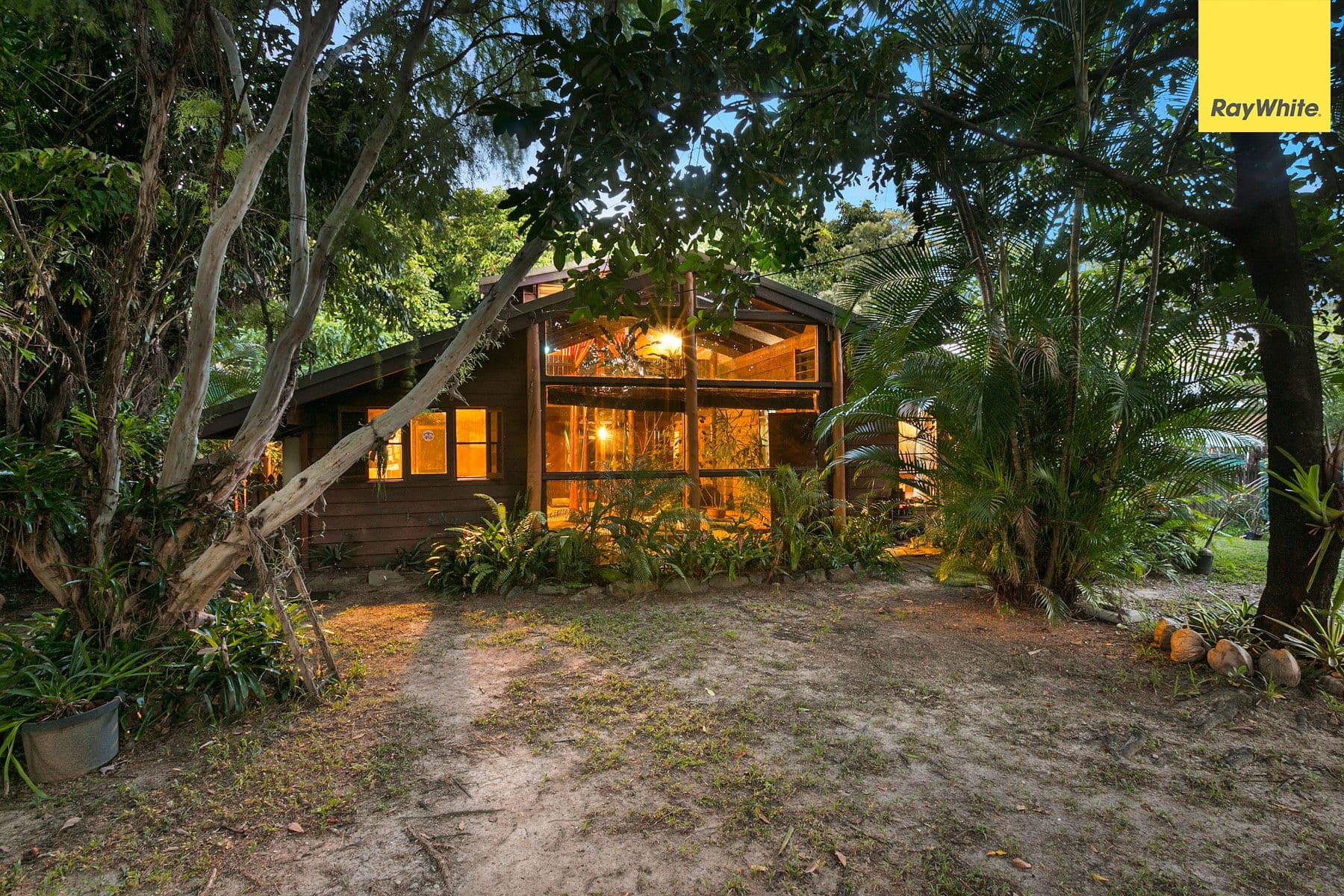 27 Poolwood Road, Kewarra Beach QLD 4879, Kewarra Beach - Thumbnail 2