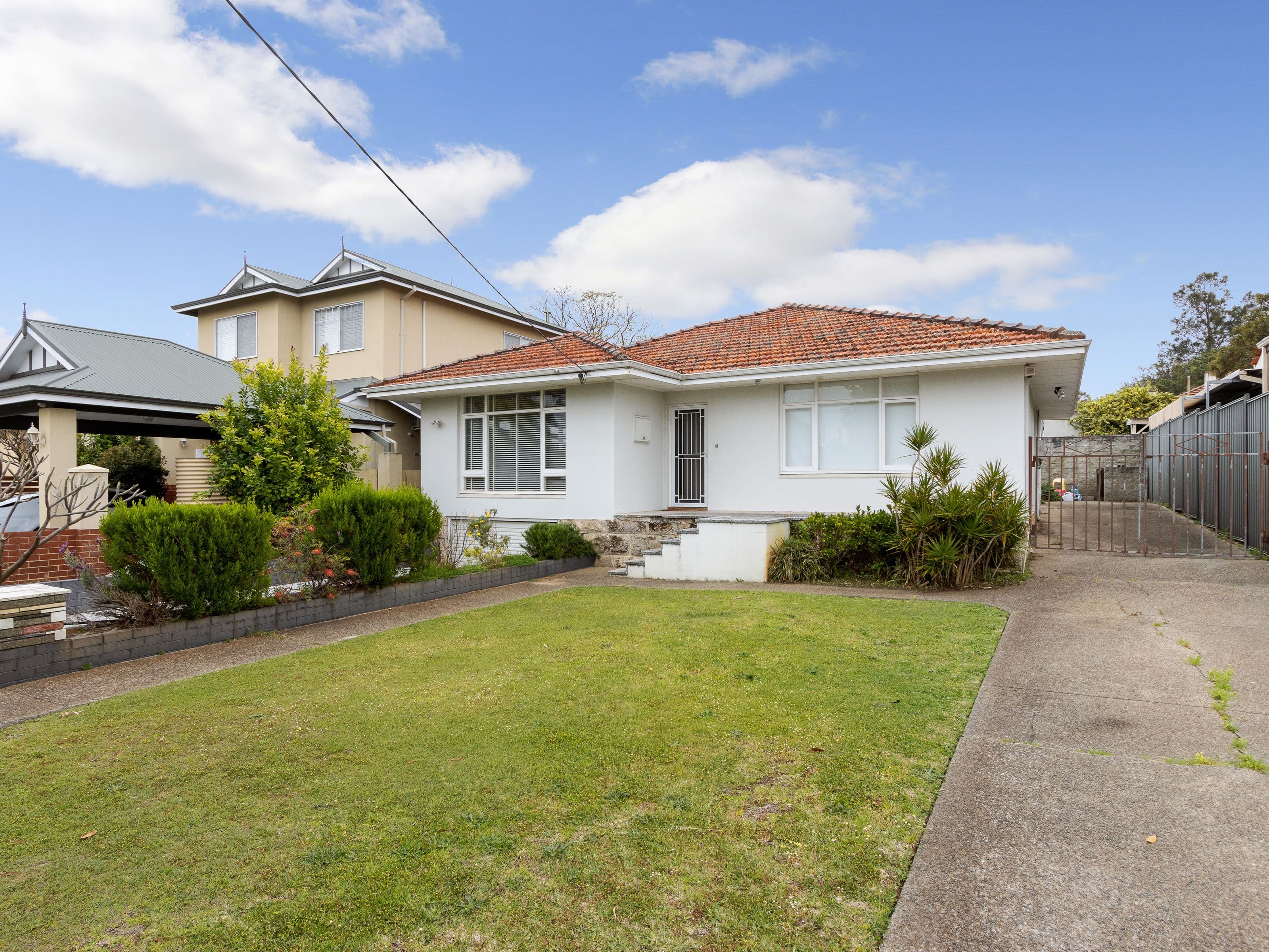 35 Salisbury Street, St James WA 6102, St James - Thumbnail 3