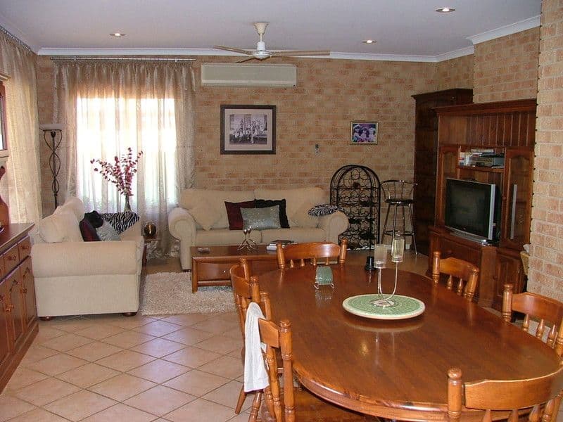92 William Street, EAST CARNARVON WA 6701, East Carnarvon - Thumbnail 4