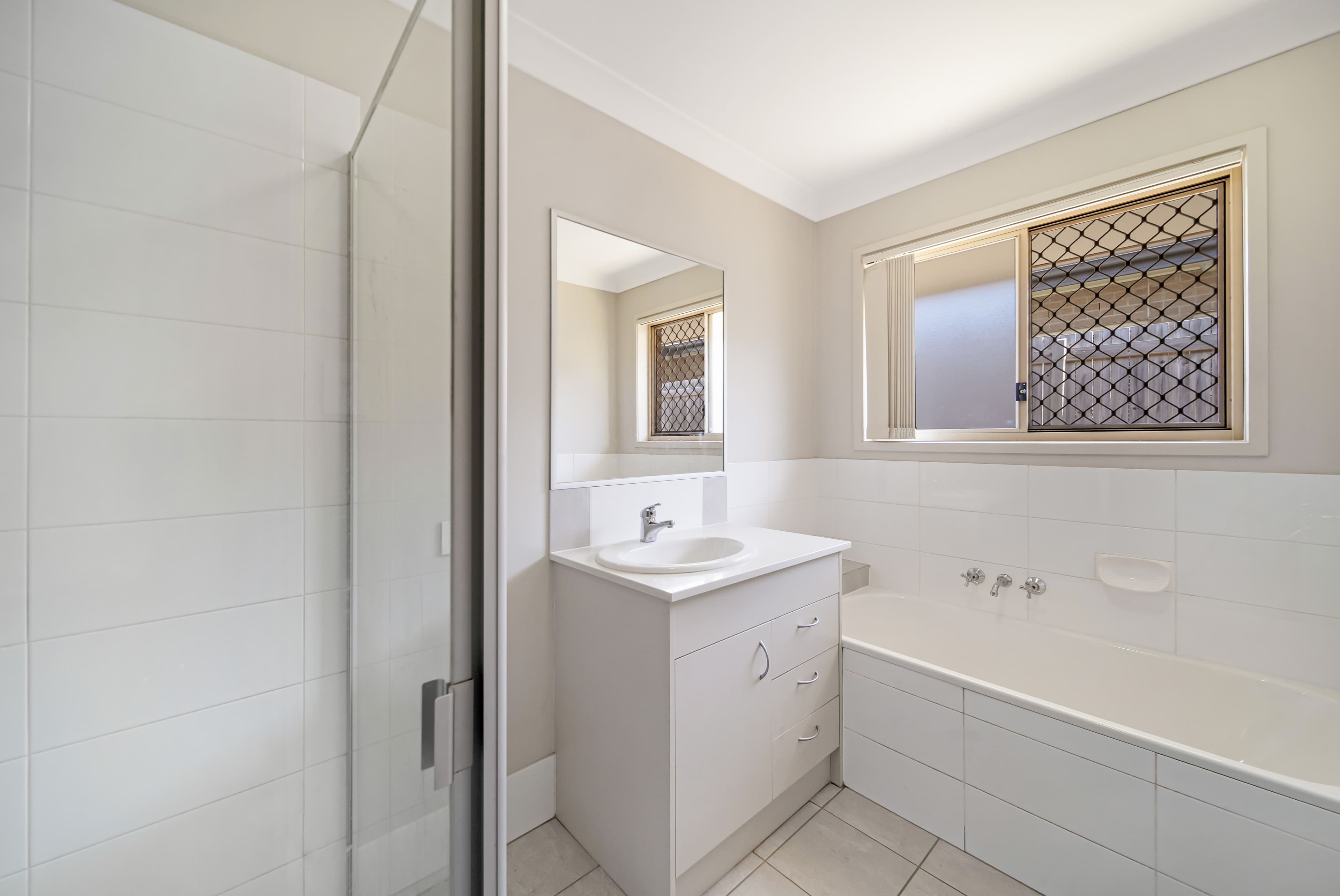 66 Rosella Street, Loganlea QLD 4131, Loganlea - Thumbnail 4