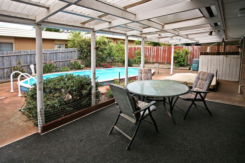 11 Carnarvon Drive, GROVEDALE VIC 3216, Grovedale - Thumbnail 3