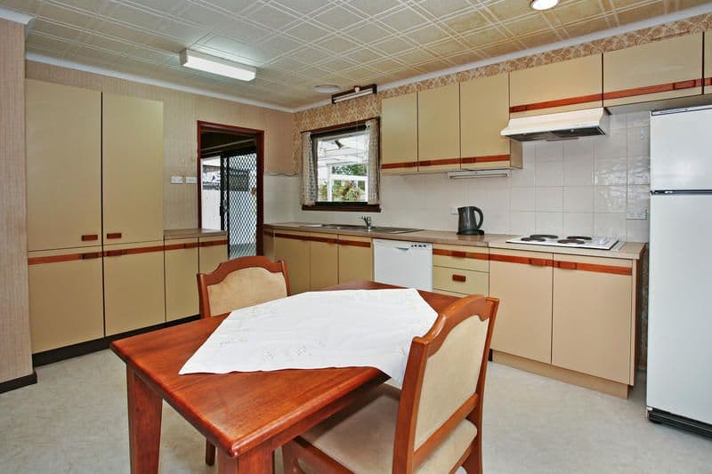 11 Carnarvon Drive, GROVEDALE VIC 3216, Grovedale - Thumbnail 6