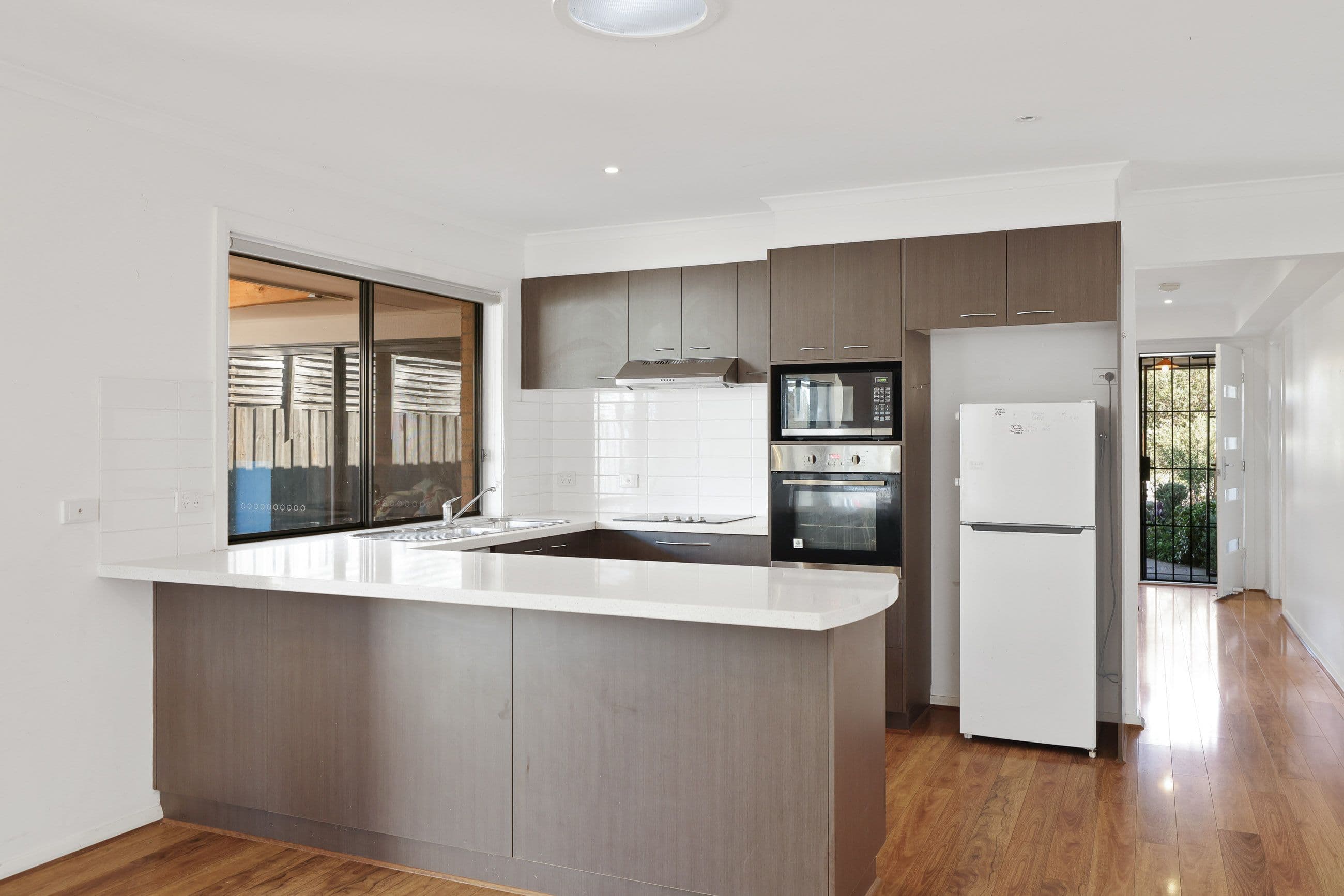 5 Dunes Road, Cowes VIC 3922, Cowes - Thumbnail 2
