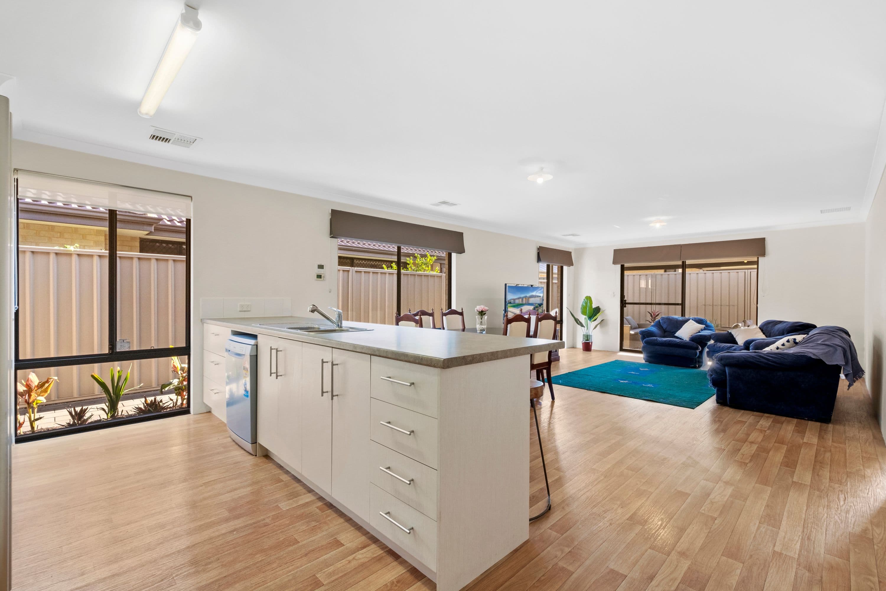 28 Kooya Way, Wattle Grove WA 6107, Wattle Grove - Thumbnail 3