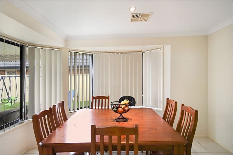 54 Budgeree Drive, ABERGLASSLYN NSW 2320, Aberglasslyn - Thumbnail 5