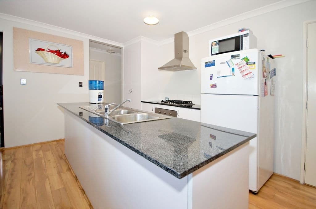 68c Fernhurst Crescent, BALGA WA 6061, Balga - Thumbnail 3