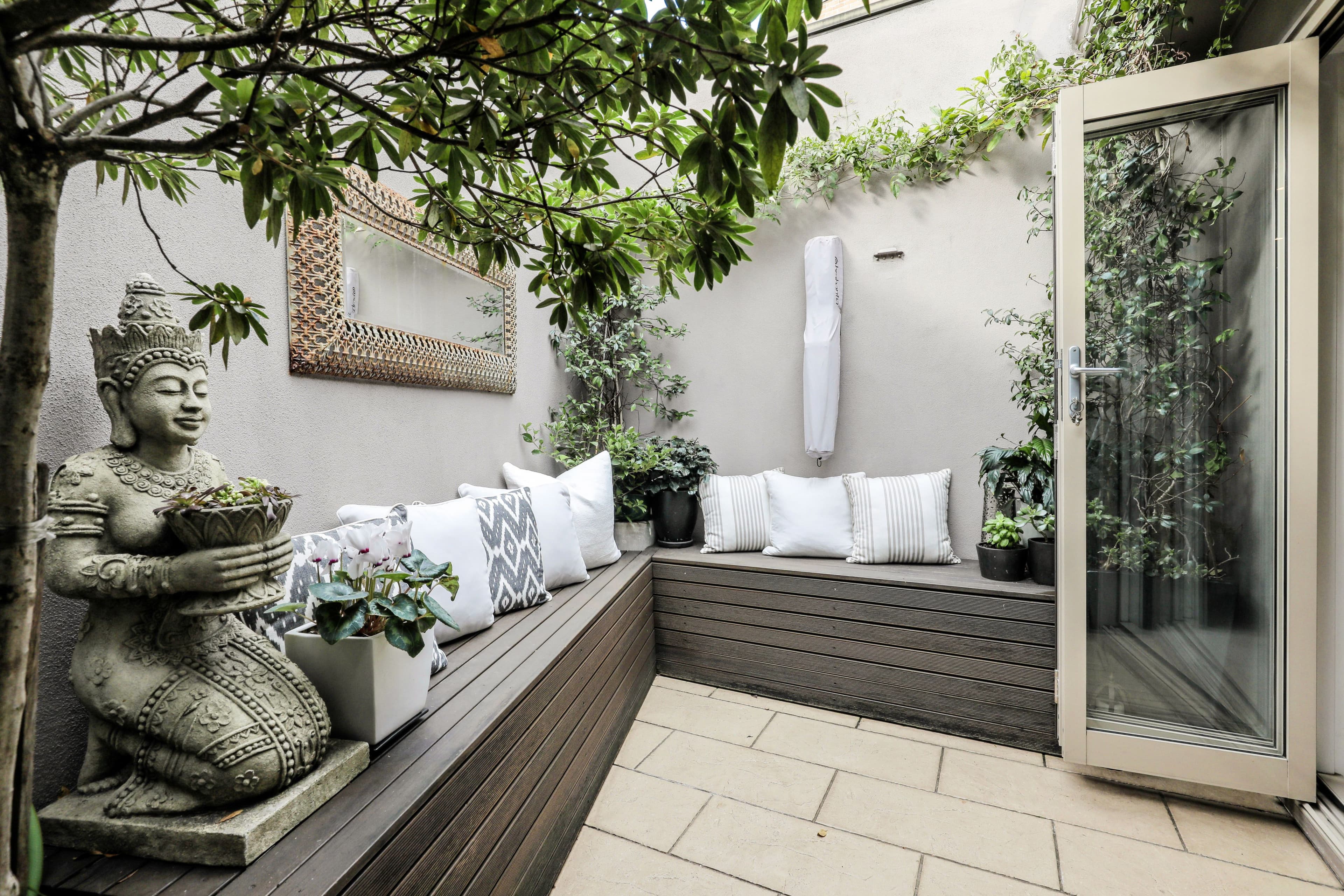 6 Daniels Street, Chippendale - Thumbnail 2