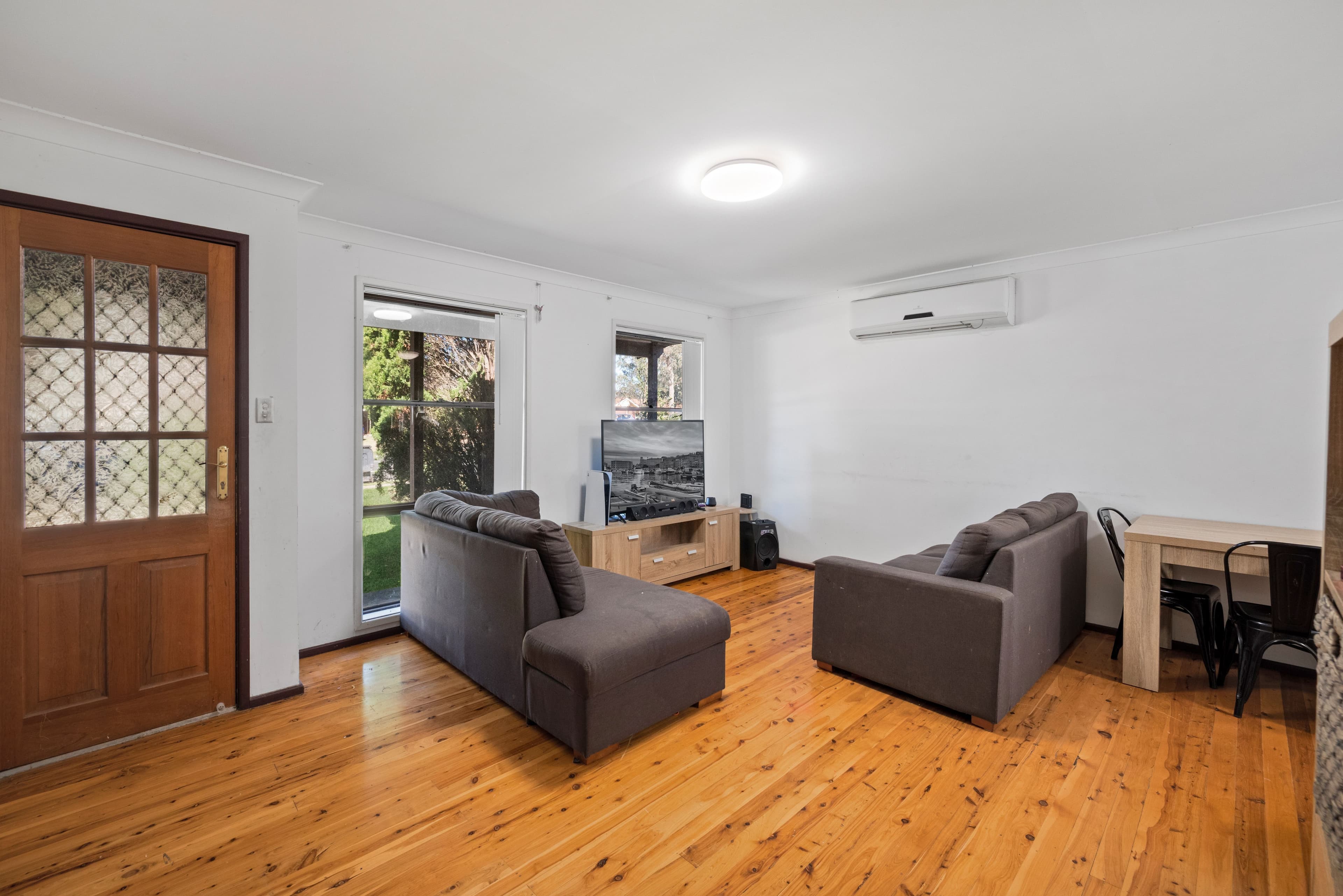 66 Evelyn Street, Macquarie Fields NSW 2564, Macquarie Fields - Thumbnail 2