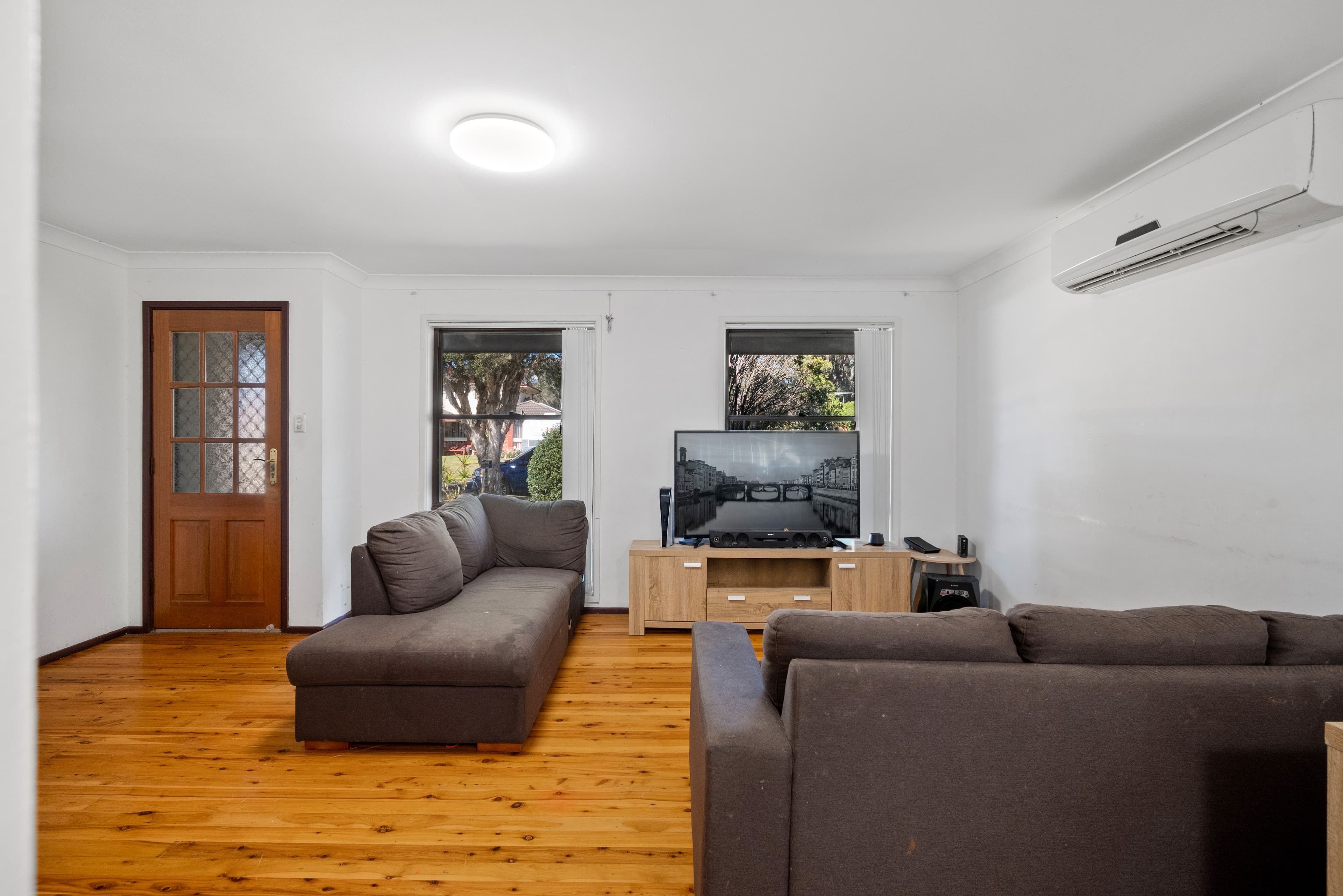 66 Evelyn Street, Macquarie Fields NSW 2564, Macquarie Fields - Thumbnail 3