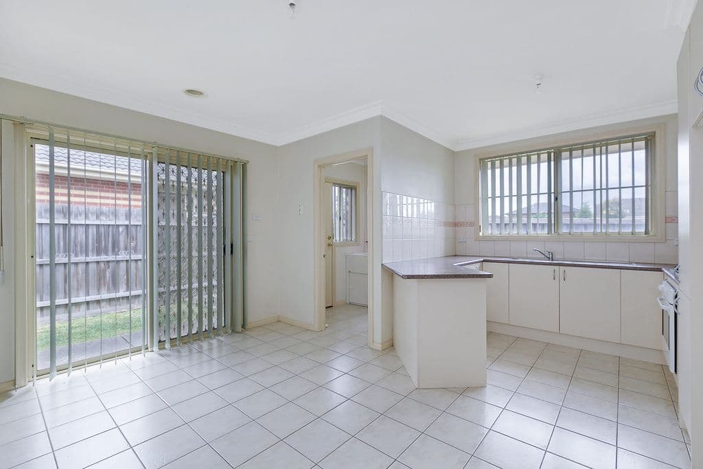5 Houston Street, Epping VIC 3076, Epping - Thumbnail 3