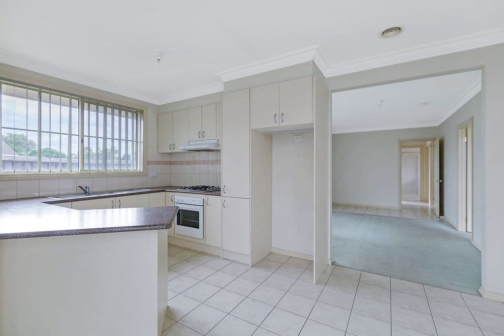 5 Houston Street, Epping VIC 3076, Epping - Thumbnail 4