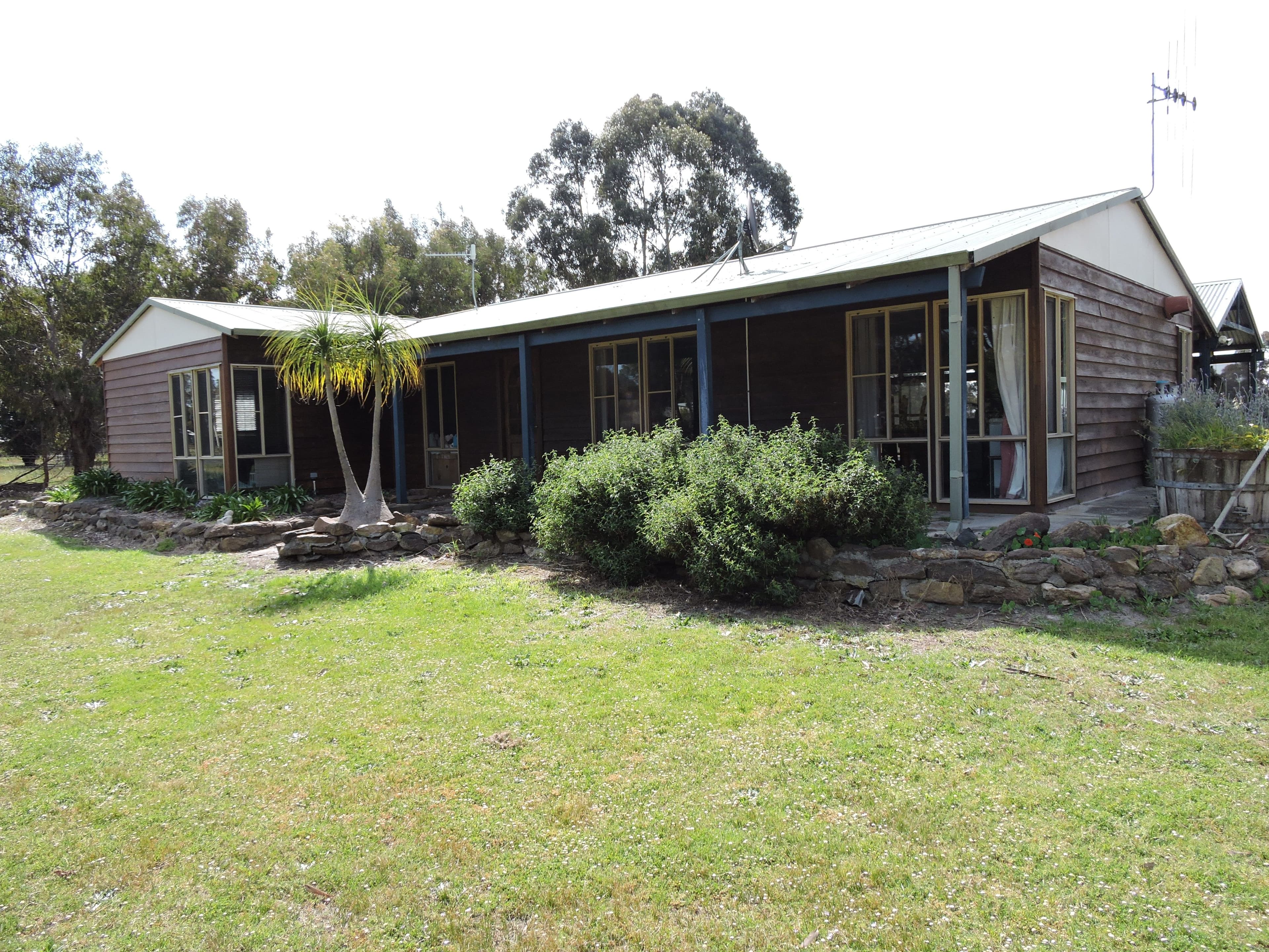 23 Austin Street, Kendenup WA 6323, Kendenup - Thumbnail 2