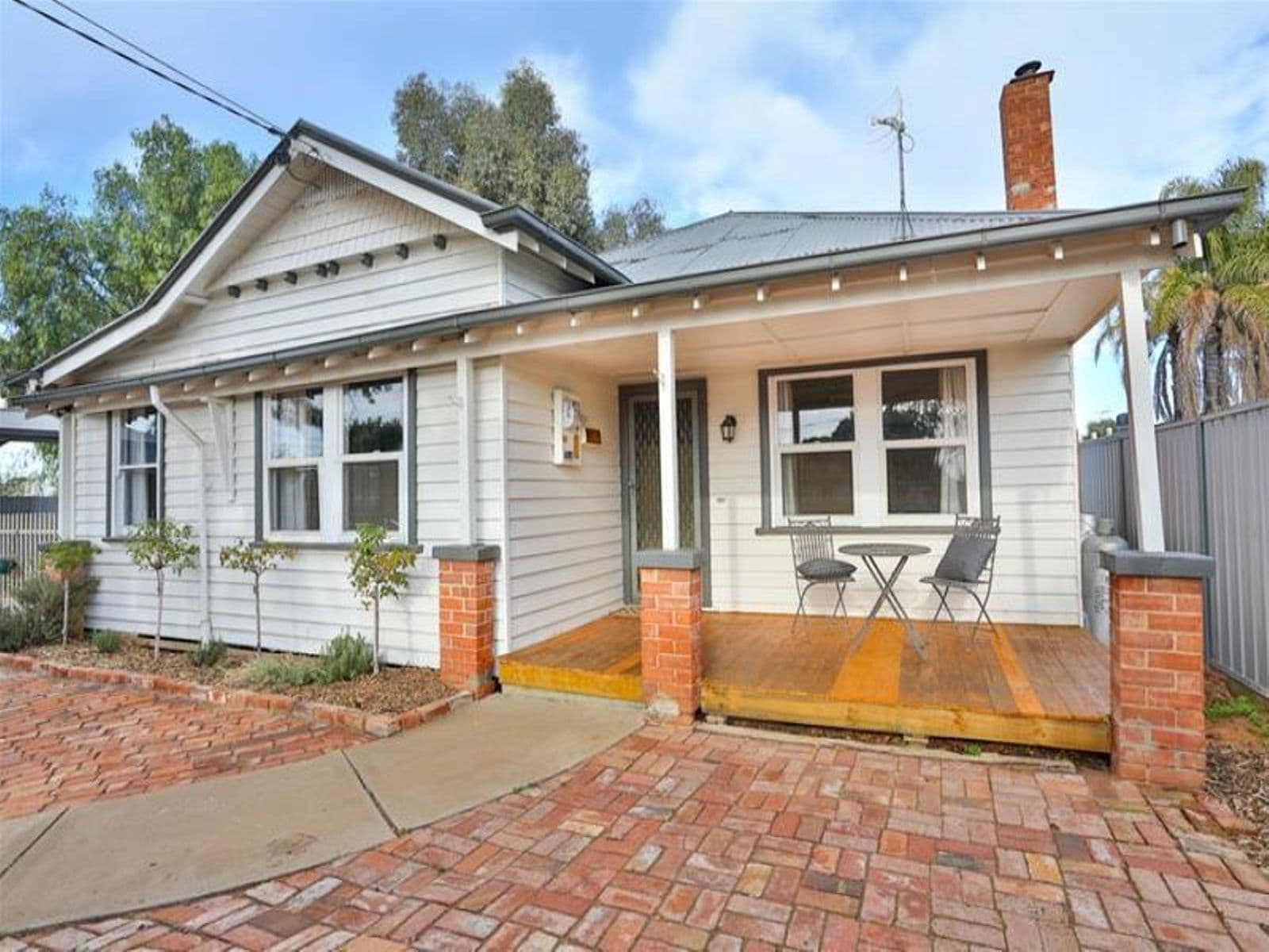 103 Tenth Street, Mildura - Image 1