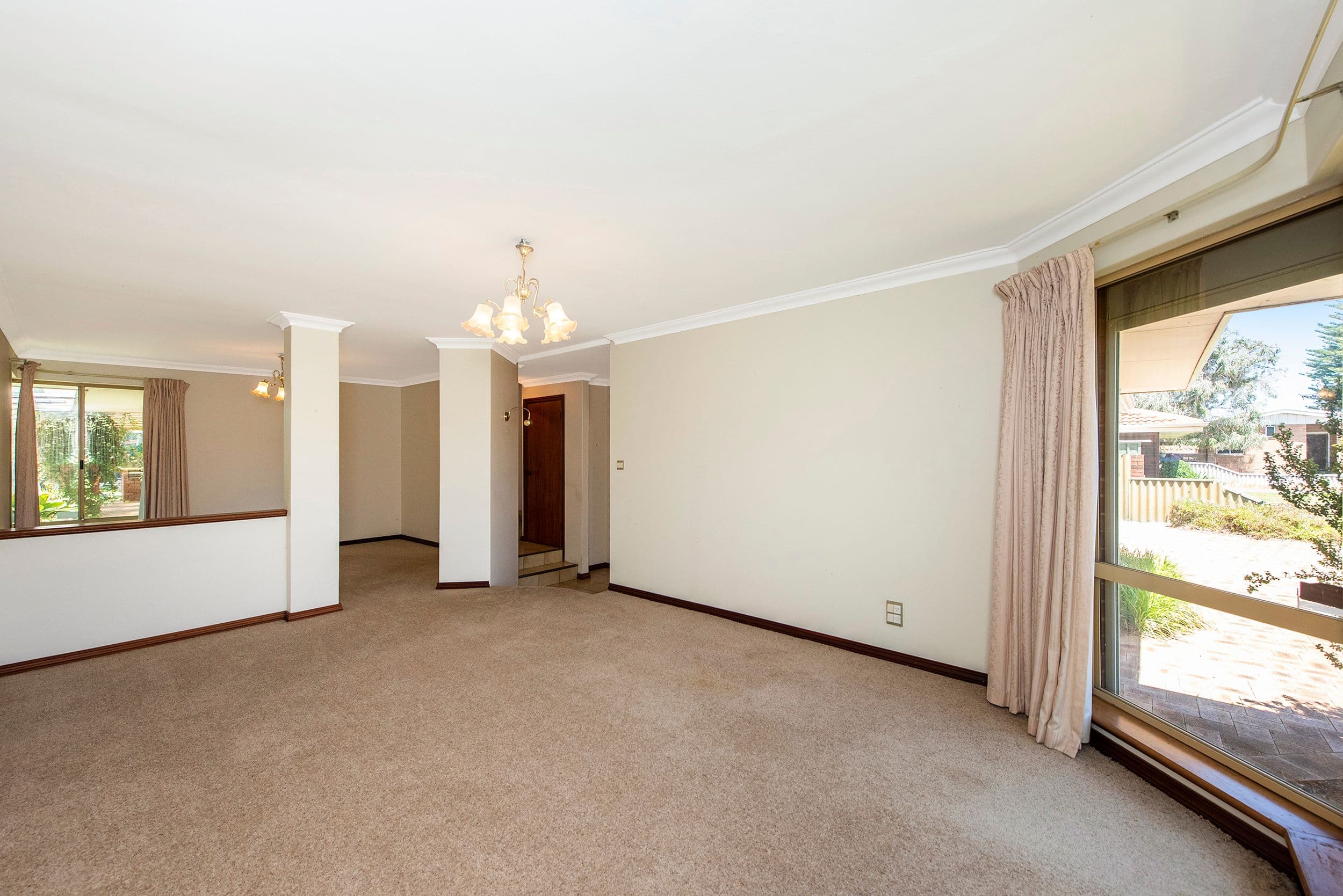 6 Donald Drive, Safety Bay WA 6169, Safety Bay - Thumbnail 7