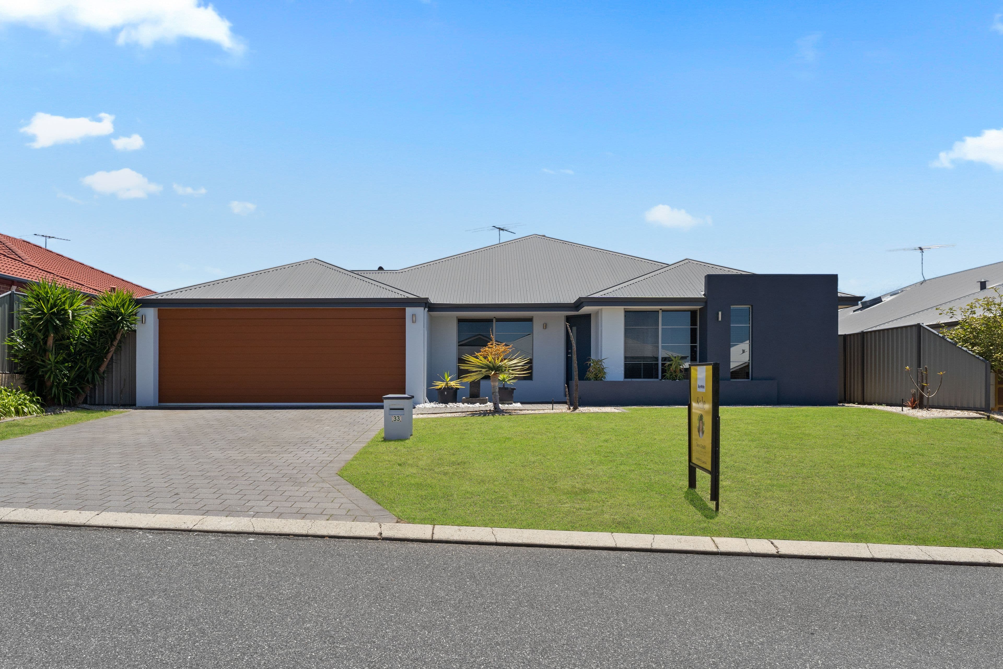 33 Kookynie Loop, Baldivis WA 6171, Baldivis - Thumbnail 2