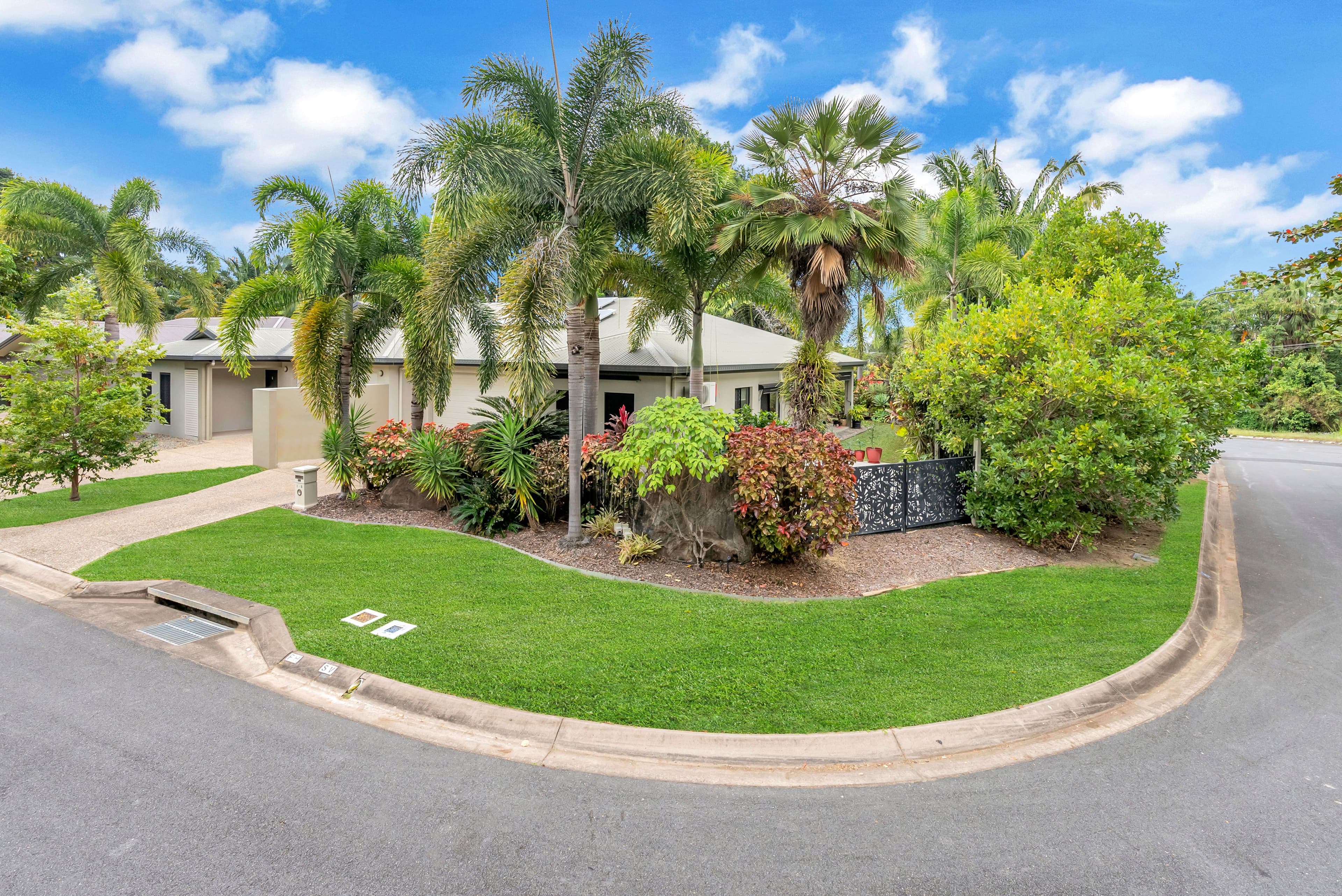 2 Michelia Street, Palm Cove QLD 4879, Palm Cove - Thumbnail 3