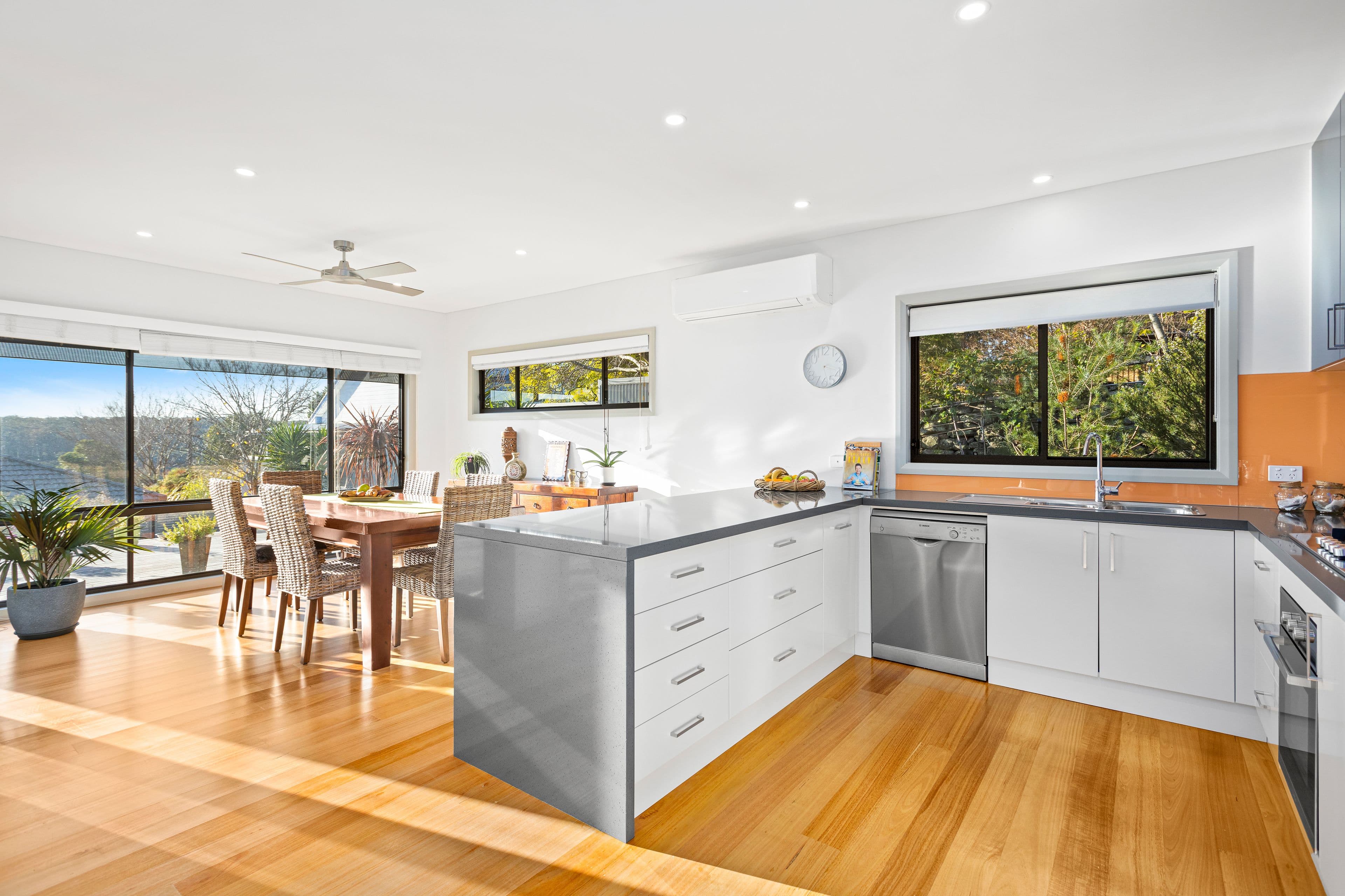 39 Parkes Street, Helensburgh NSW 2508, Helensburgh - Image 1