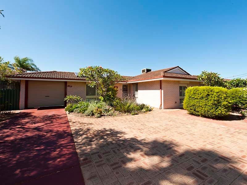 109 Malibu Road, SAFETY BAY WA 6169, Safety Bay - Image 1