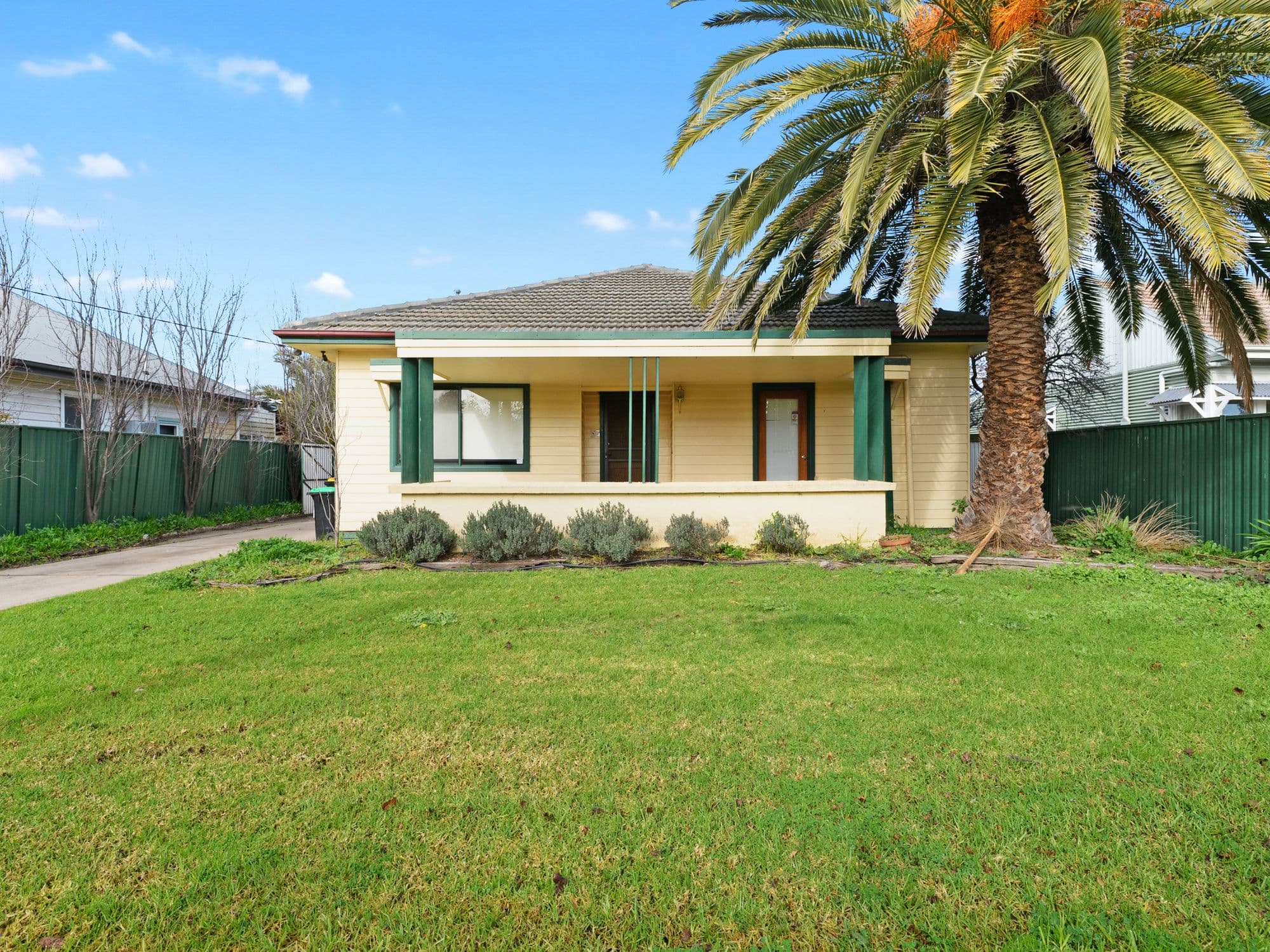 11 Kent Street, Benalla VIC 3672, Benalla - Image 1