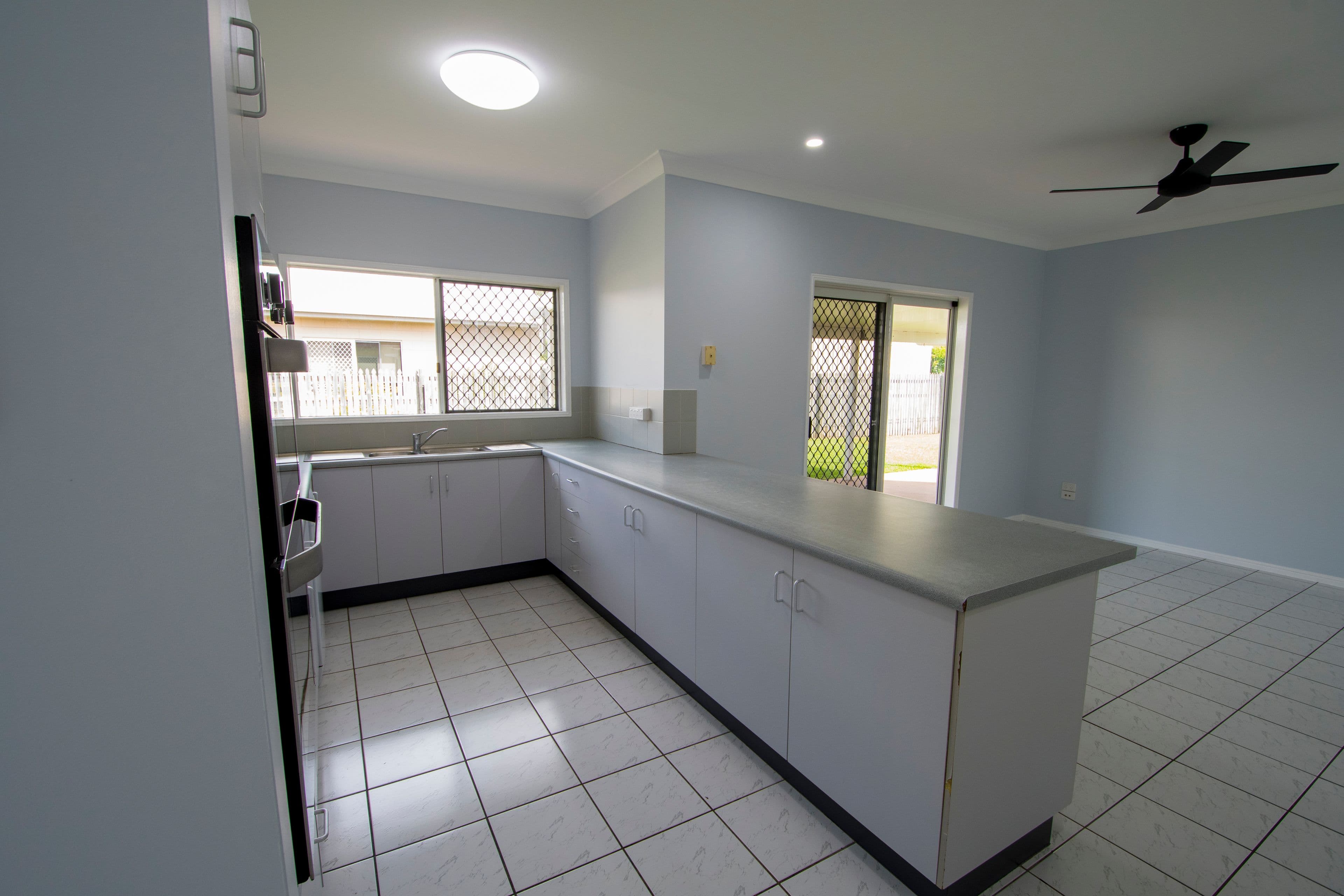 19 Redwood Avenue, Kirwan QLD 4817, Kirwan - Thumbnail 4