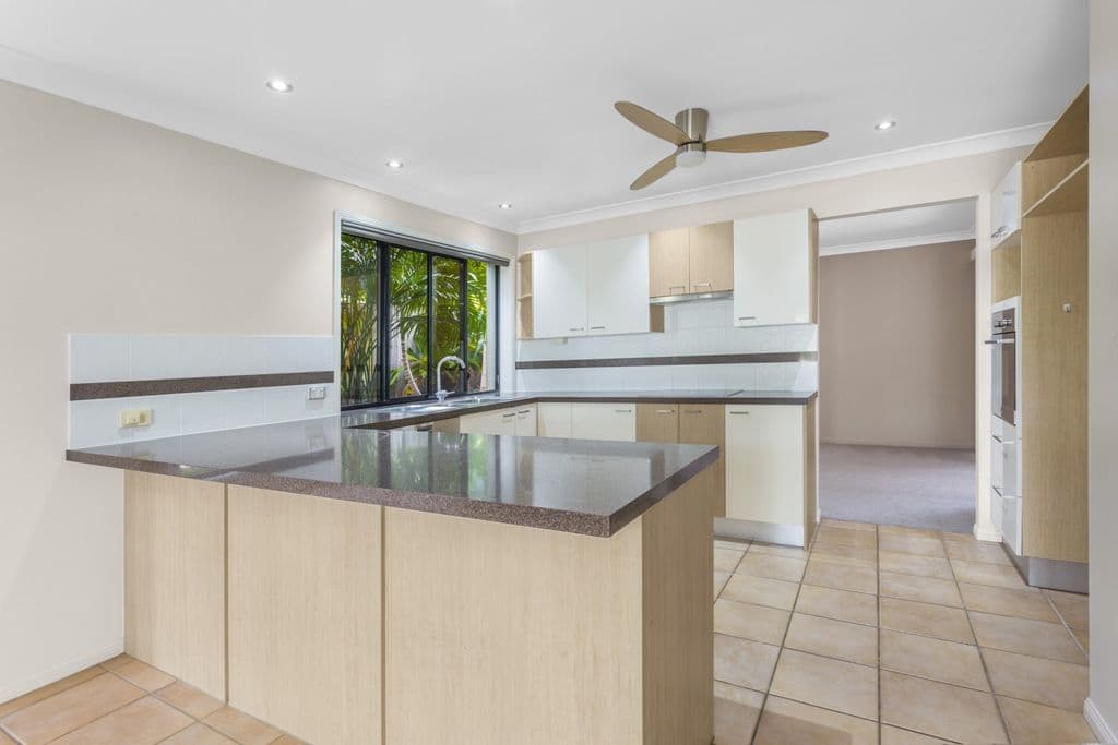15 Grey Gum Close, Bridgeman Downs QLD 4035, Bridgeman Downs - Thumbnail 6