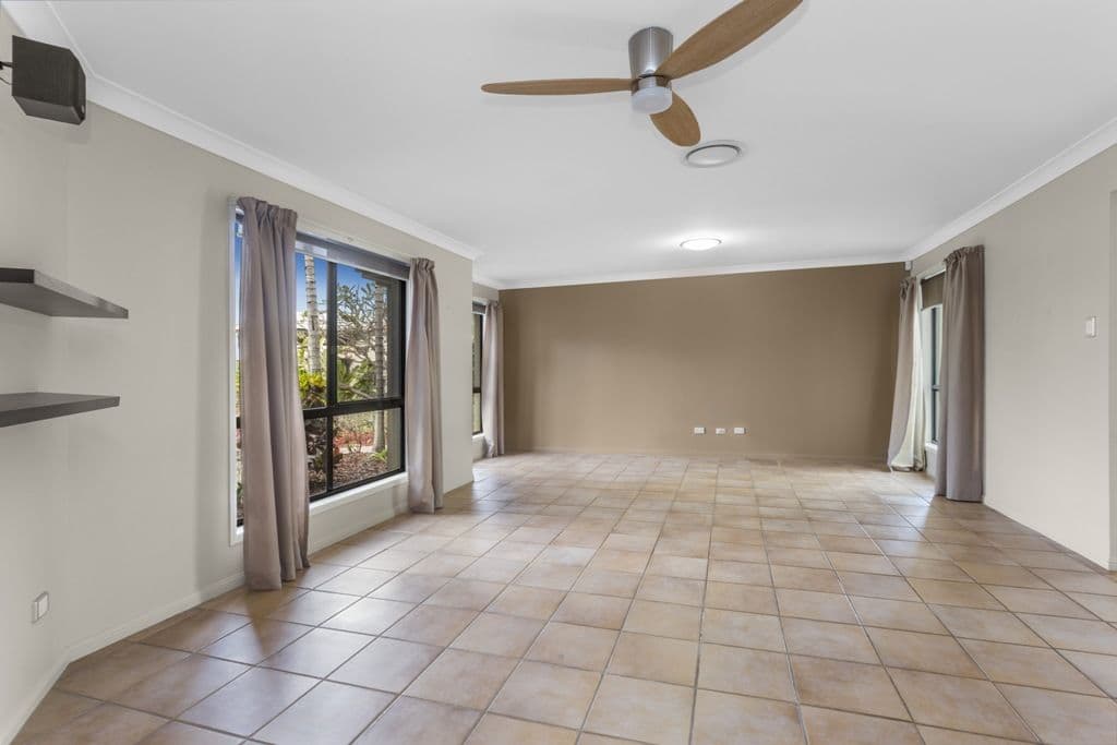 15 Grey Gum Close, Bridgeman Downs QLD 4035, Bridgeman Downs - Thumbnail 8