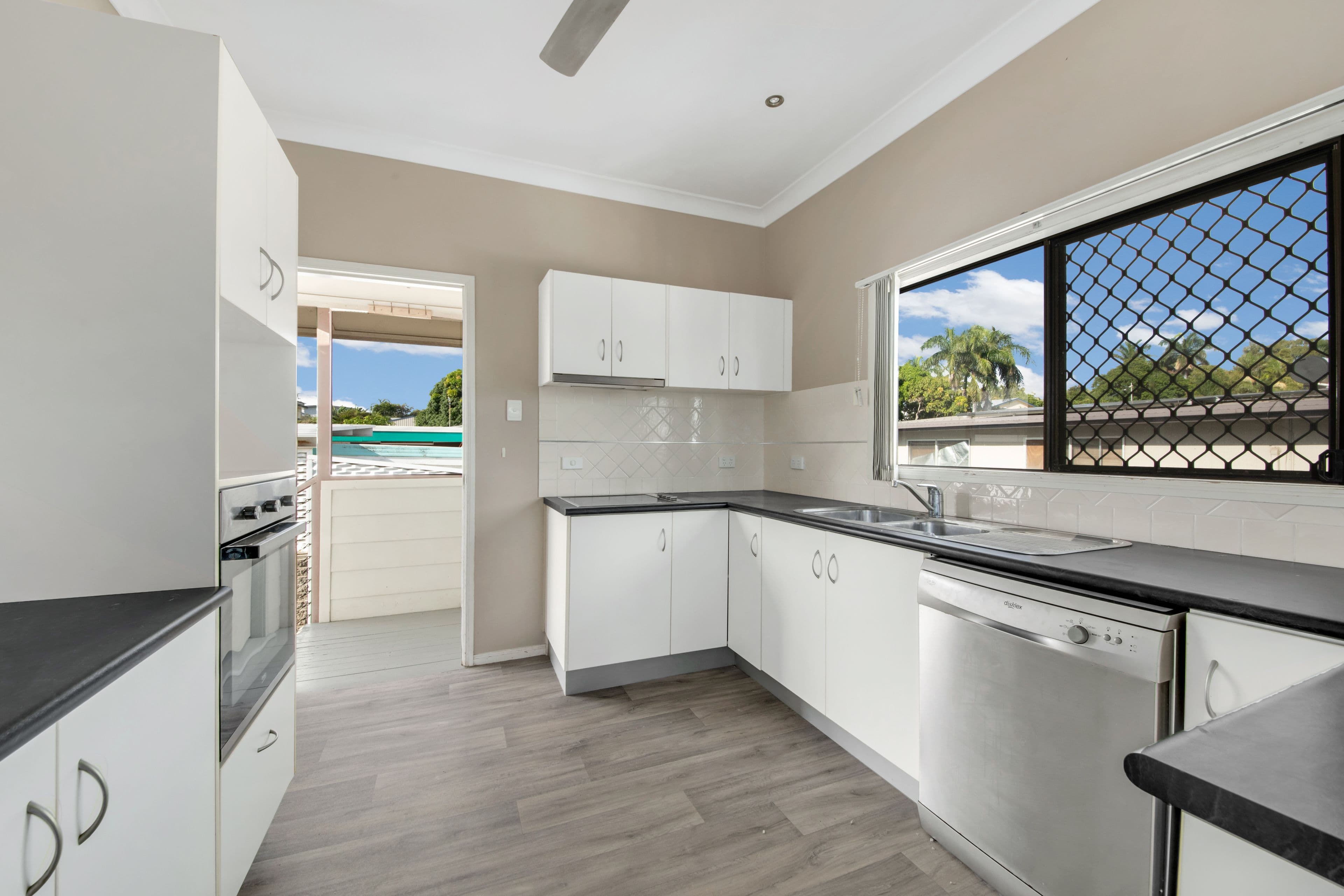 41A Flinders Street, West Gladstone QLD 4680, West Gladstone - Thumbnail 4