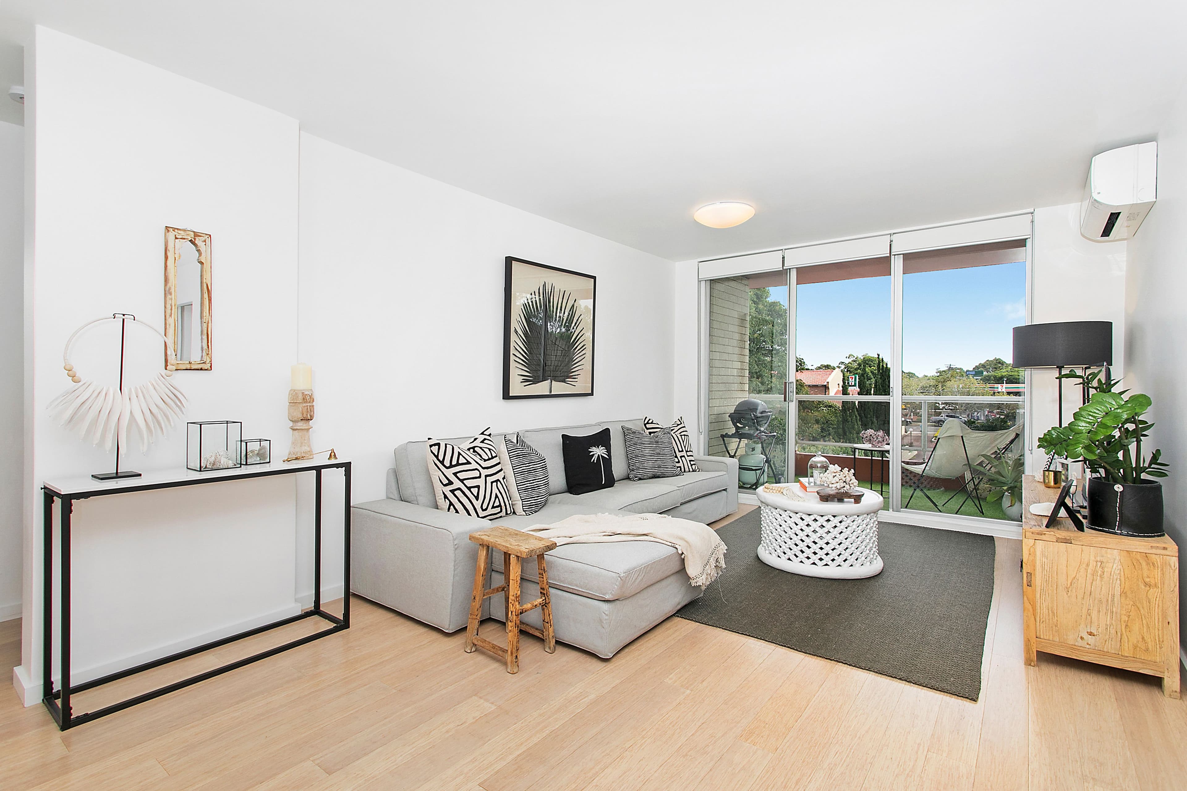 168-172 Willarong Road, Caringbah NSW 2229, Caringbah - Thumbnail 2