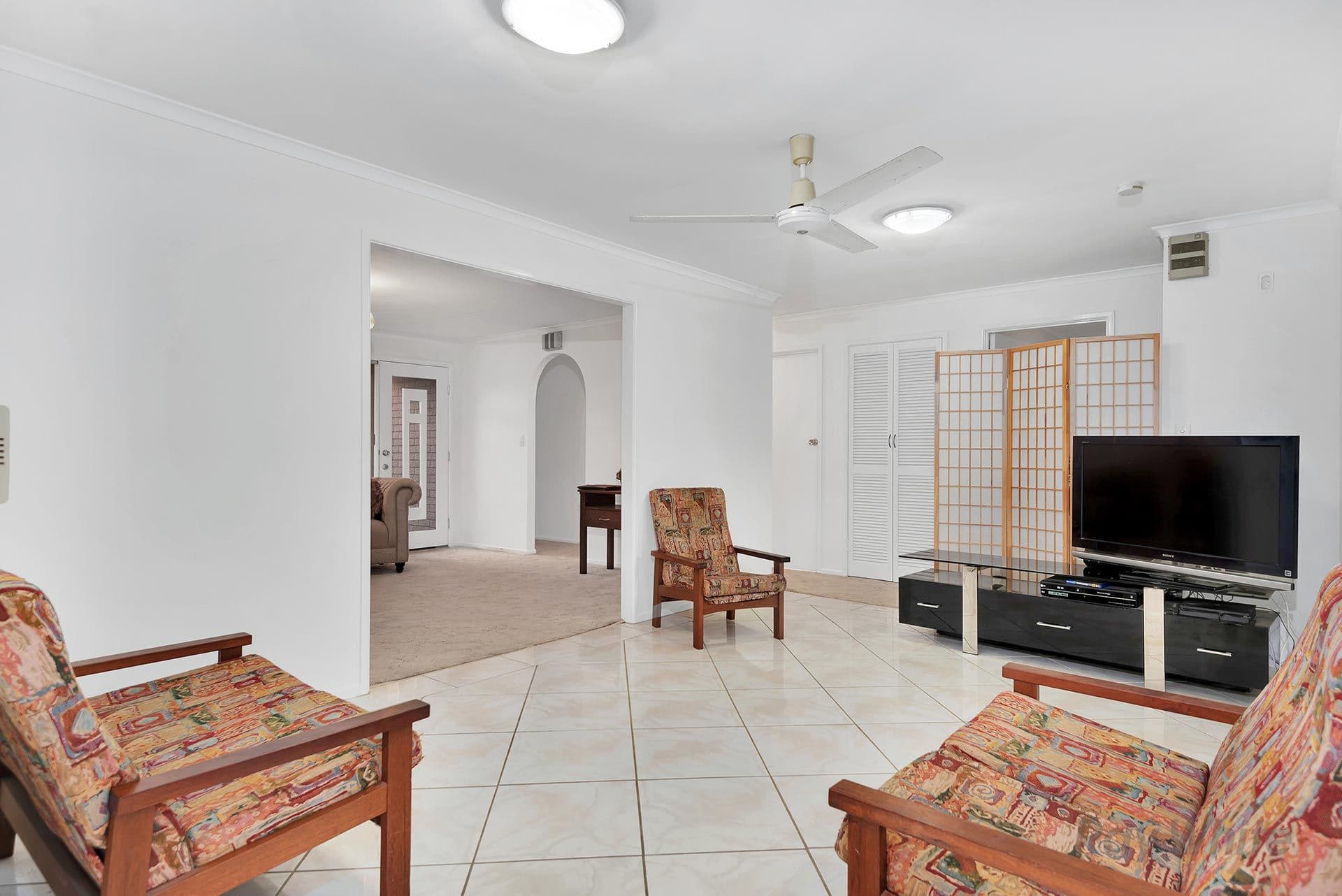 14 Tanis Street, Eight Mile Plains QLD 4113, Eight Mile Plains - Thumbnail 3