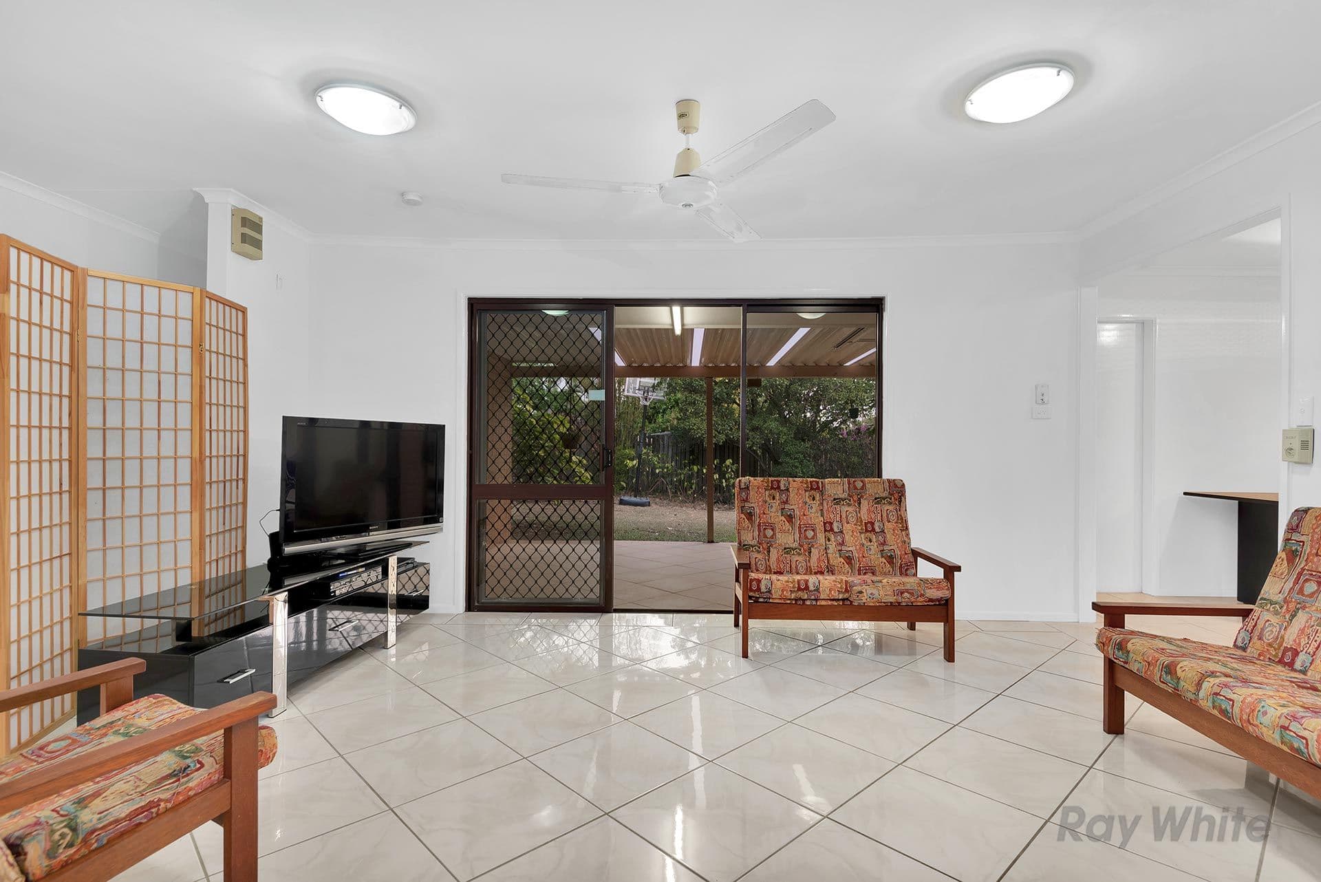 14 Tanis Street, Eight Mile Plains QLD 4113, Eight Mile Plains - Thumbnail 4