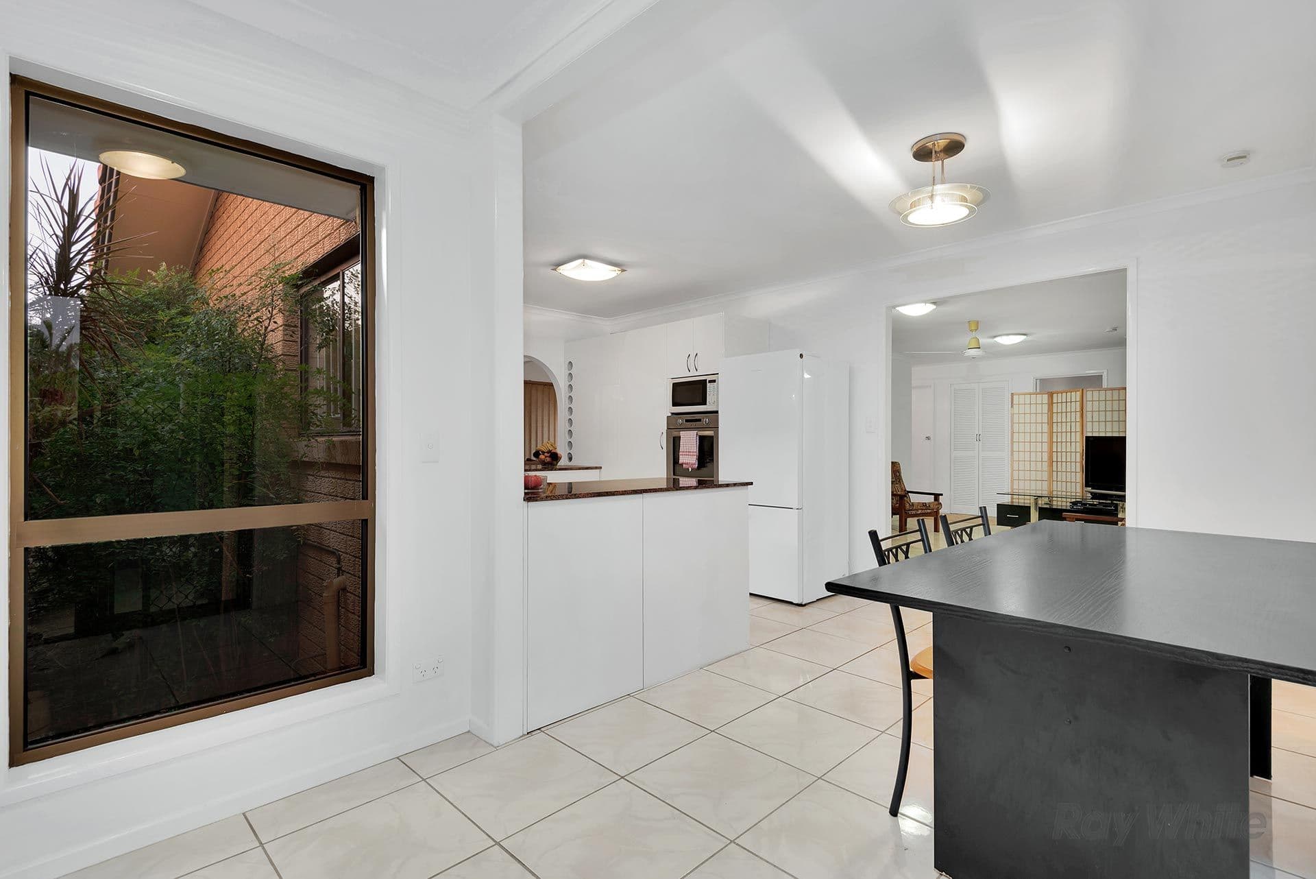 14 Tanis Street, Eight Mile Plains QLD 4113, Eight Mile Plains - Thumbnail 5