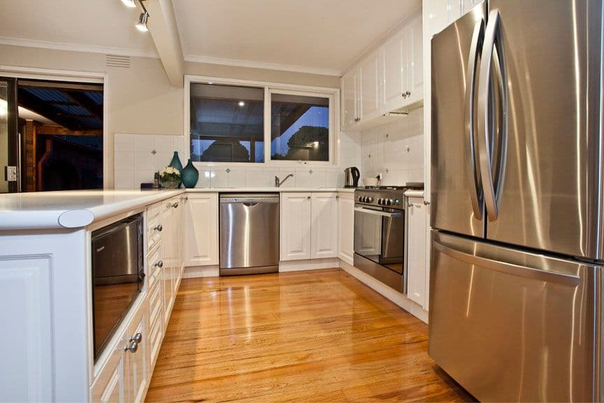 46 Rawdon Hill Drive, DANDENONG NORTH VIC 3175, Dandenong North - Thumbnail 2