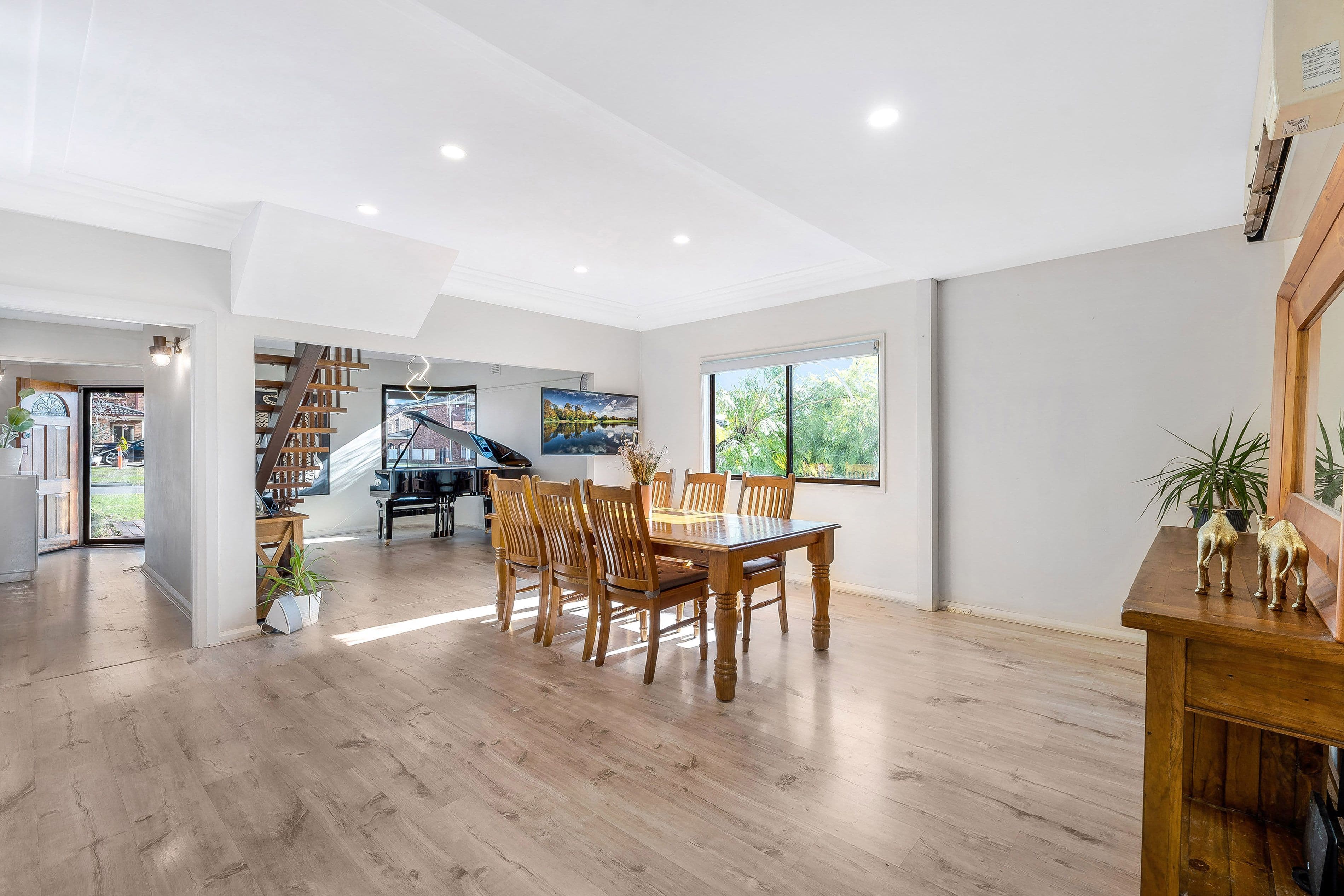 18 Mona Road, Riverwood NSW 2210, Riverwood - Thumbnail 3