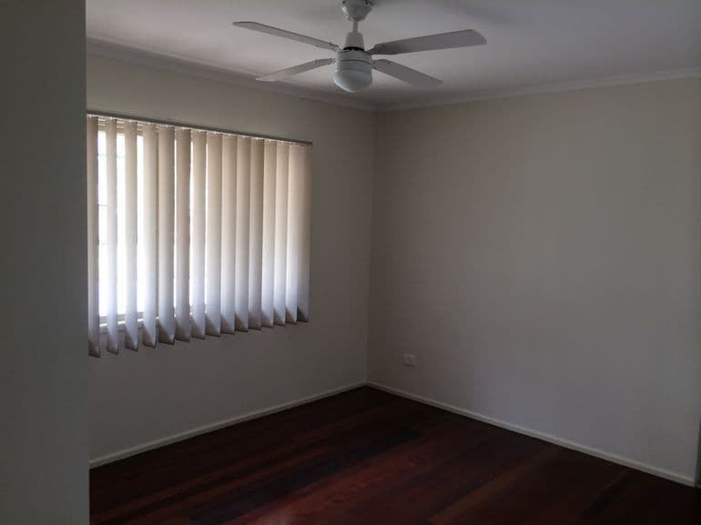 6 Lord Byron Parade, STRATHPINE QLD 4500, Strathpine - Thumbnail 6