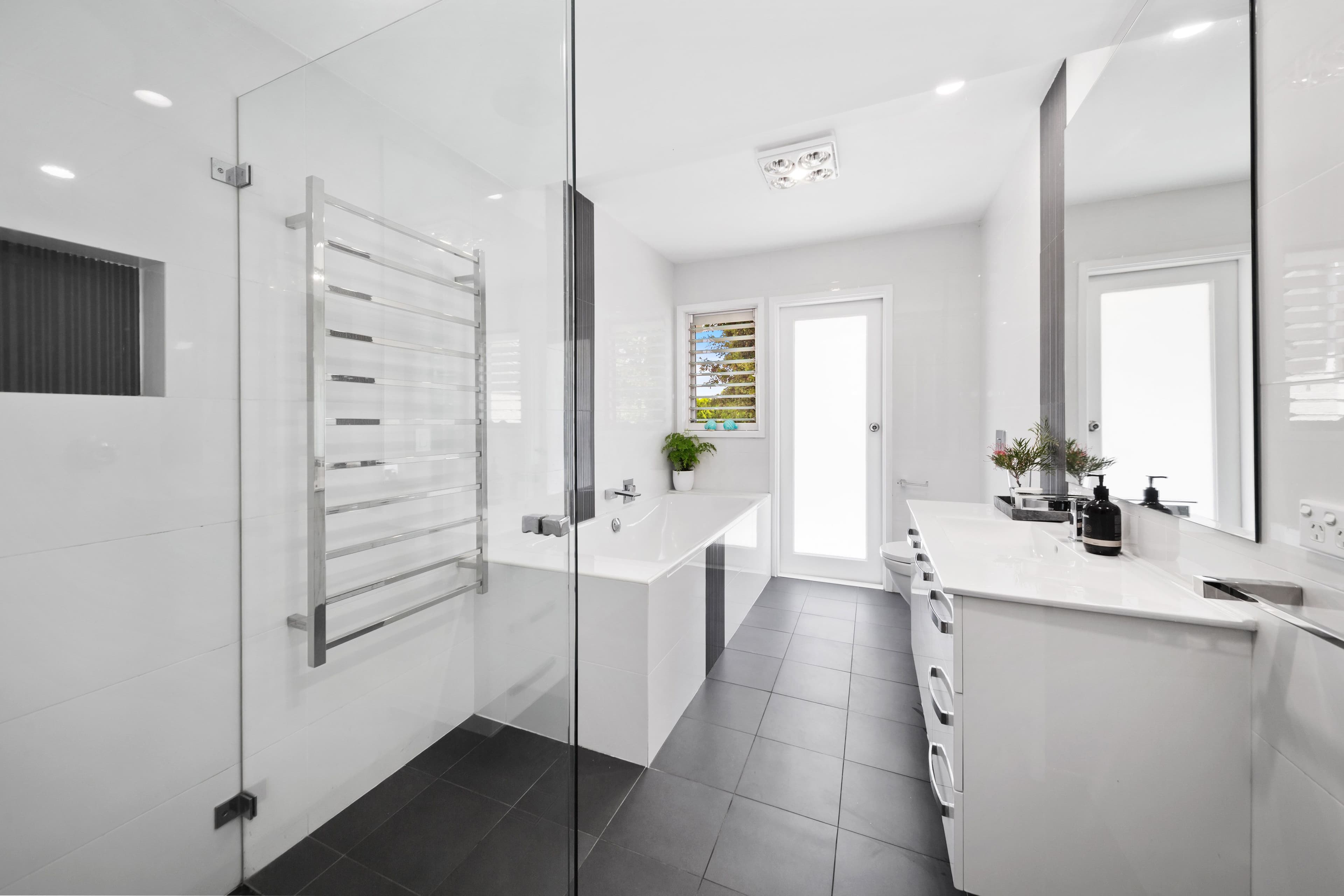 19 Fourth Avenue, Loftus NSW 2232, Loftus - Thumbnail 4