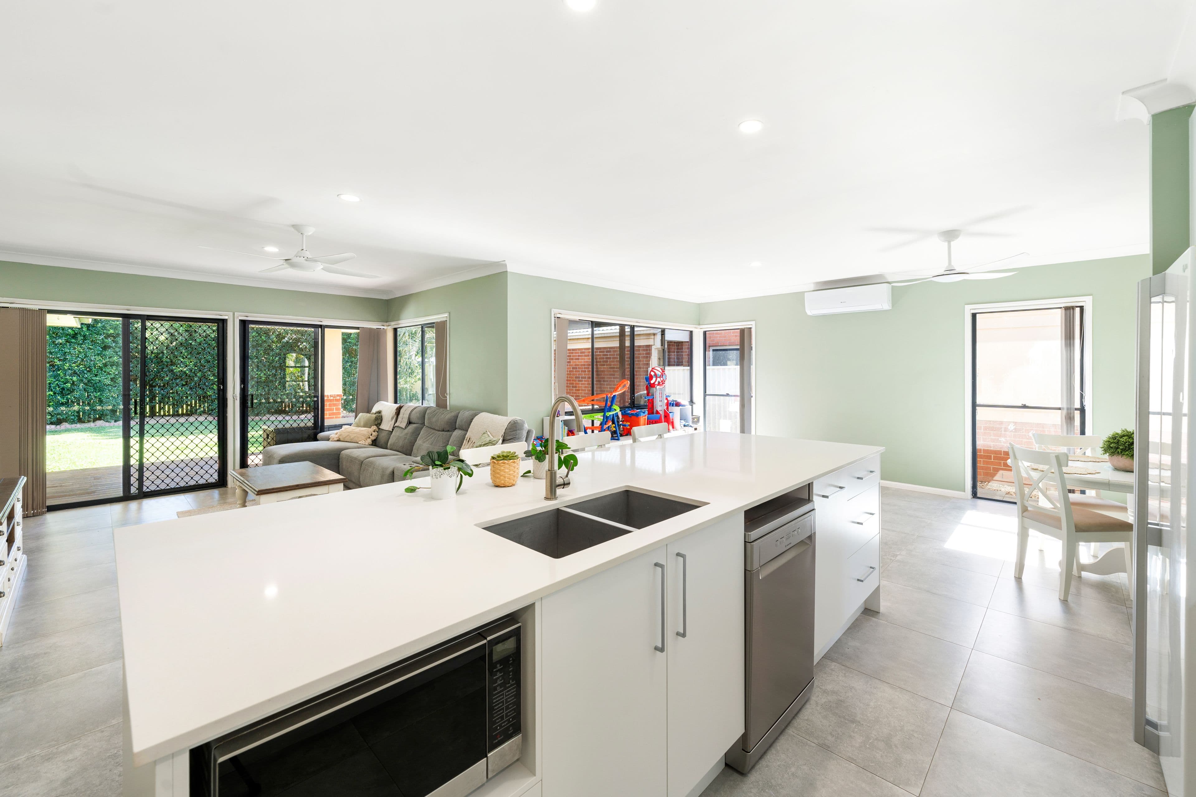 31 Vivacity Drive, Upper Coomera QLD 4209, Upper Coomera - Thumbnail 2